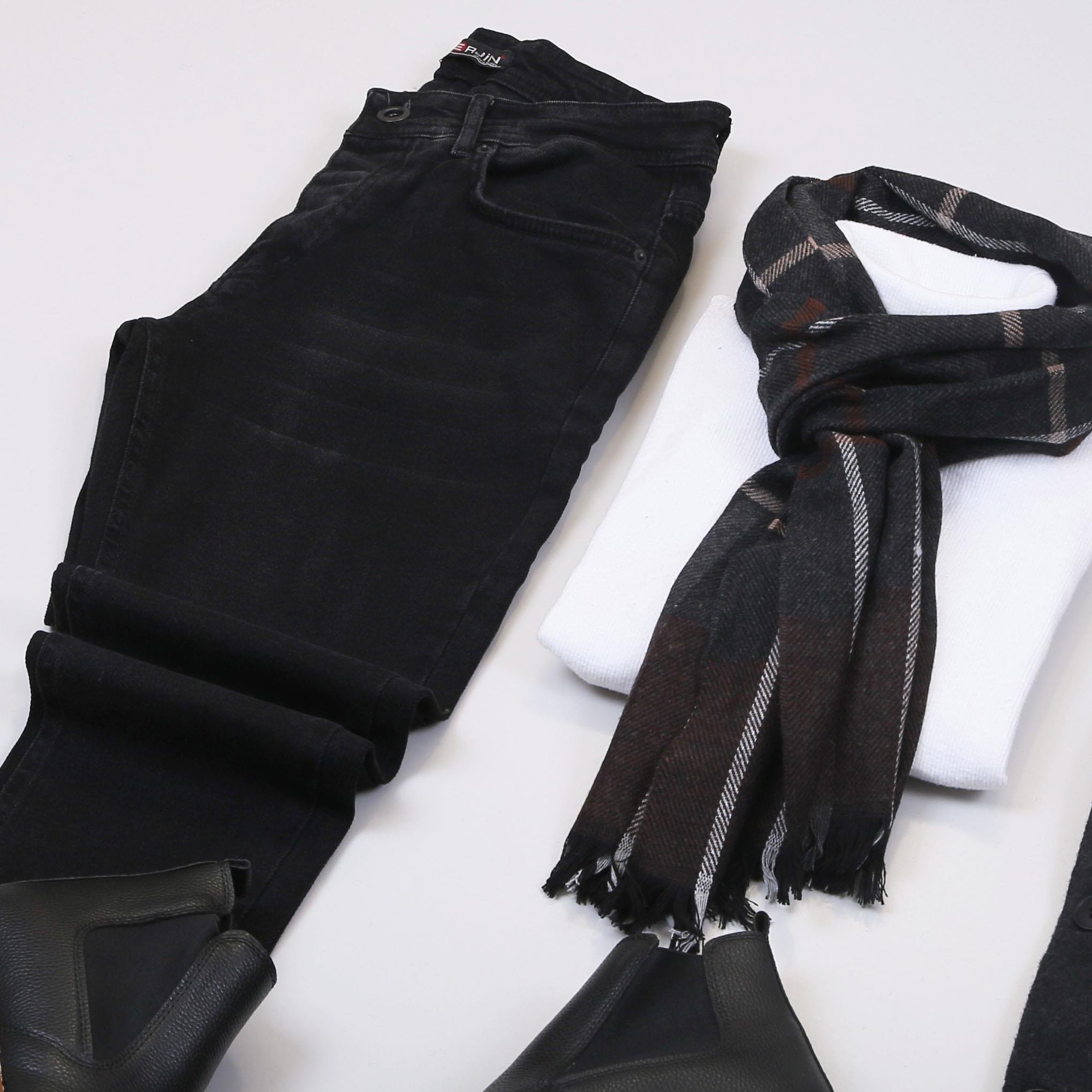 Füme Kaşe Kaban Boğazlı Body Pantolon Bot Kombin