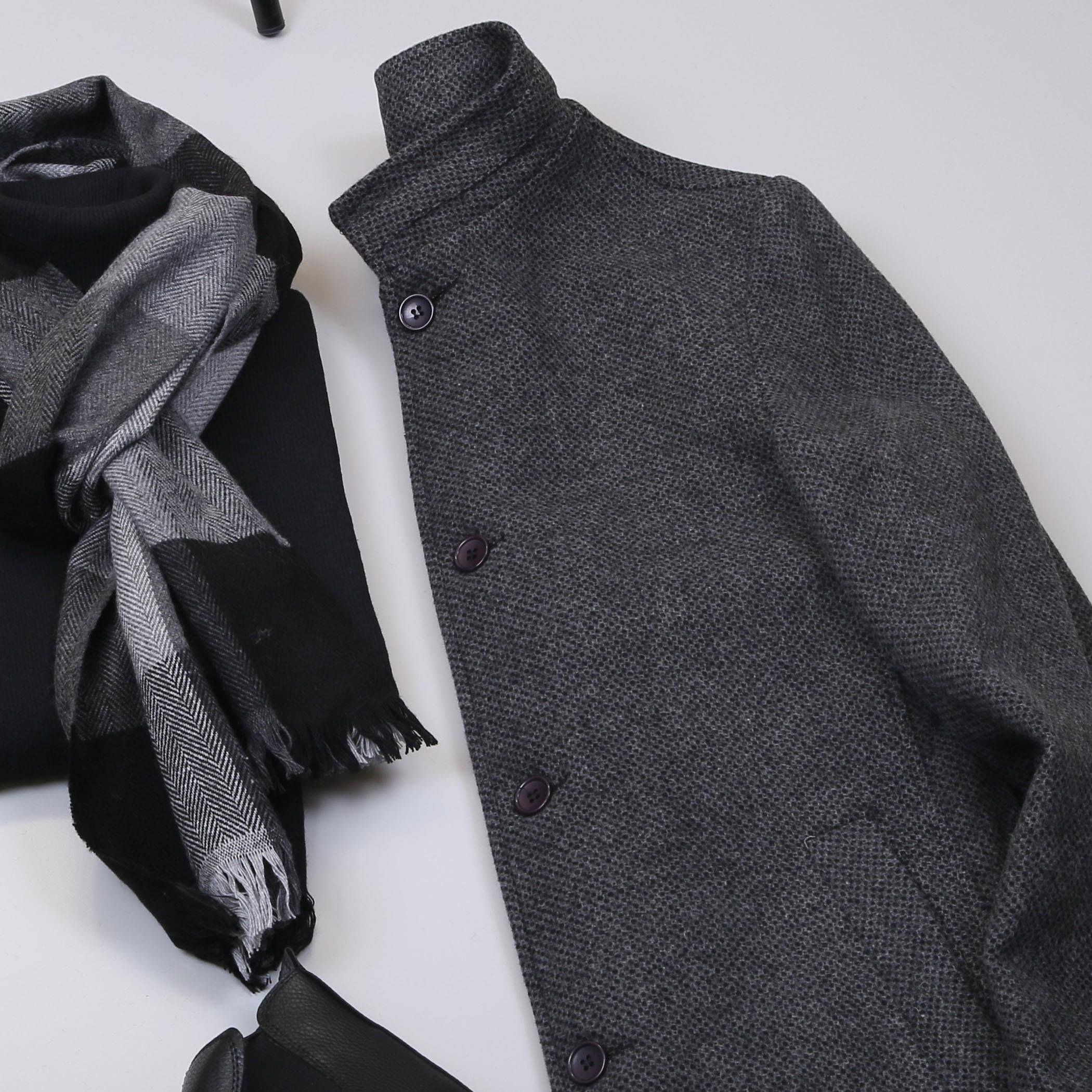 Füme Kırçıllı Kaşe Kaban Boğazlı Body Pantolon Bot Kombin