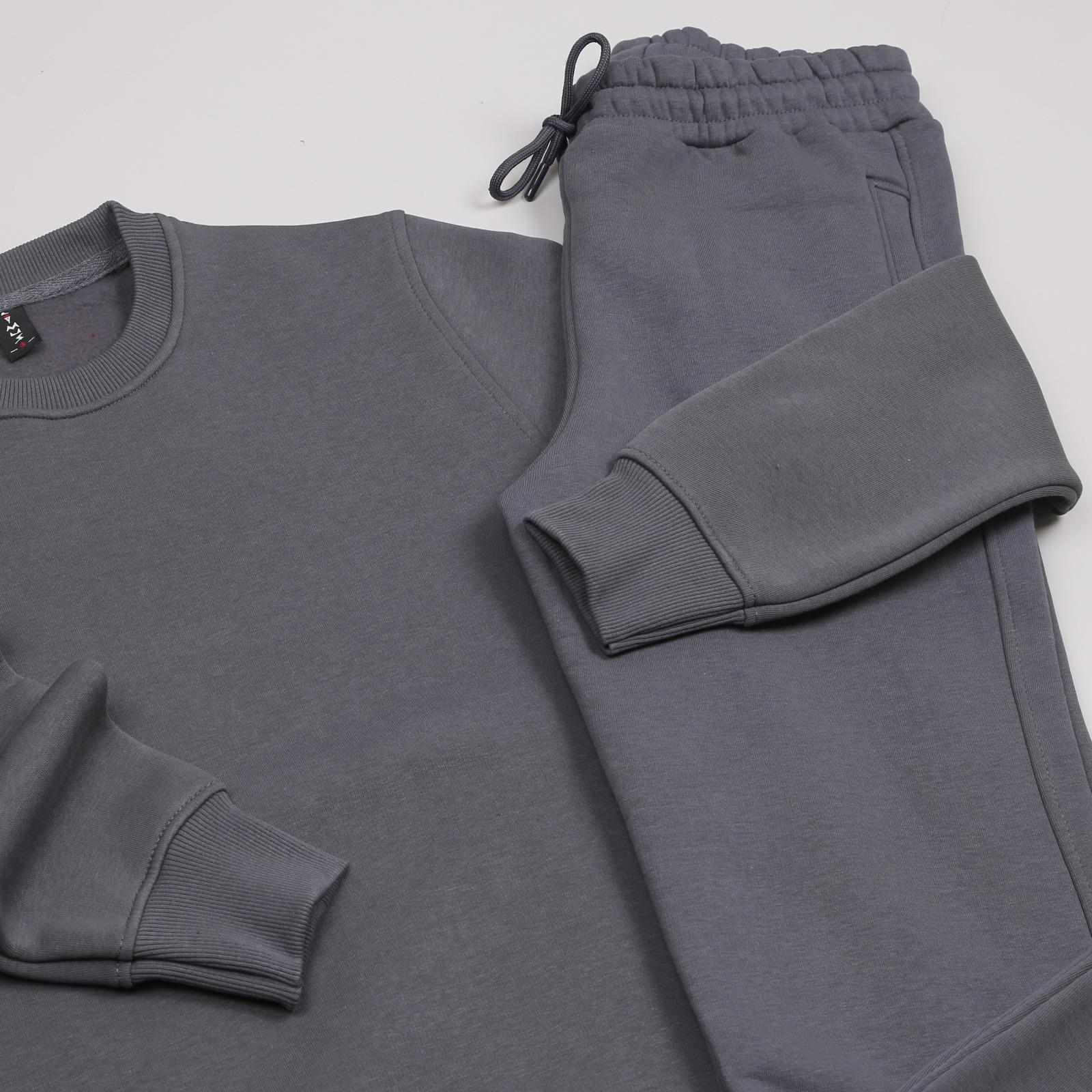 Füme Sweatshirt Füme eşofman Ayakkabı  Kombini