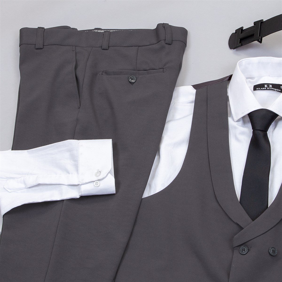 Füme Takım Elbise Kombini