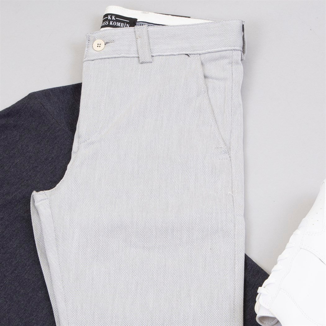 Füme Tişört Pantolon Ayakkabı Kombin