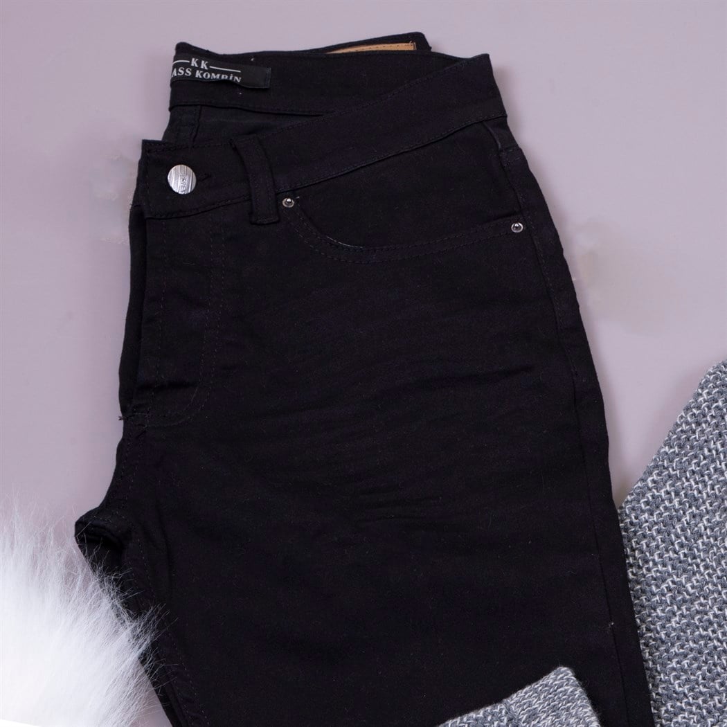 Gri Beyaz Kırçıllı Hırka Tişört Pantolon Kombin