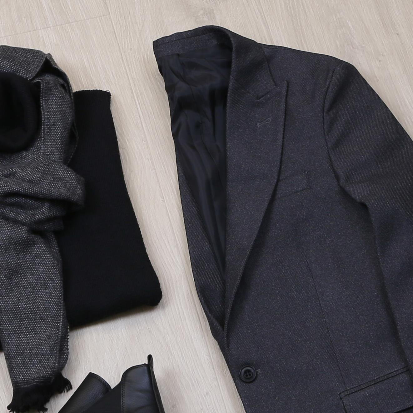 Gri Blazer Ceket Boğazlı Body Pantolon Bot Kombin