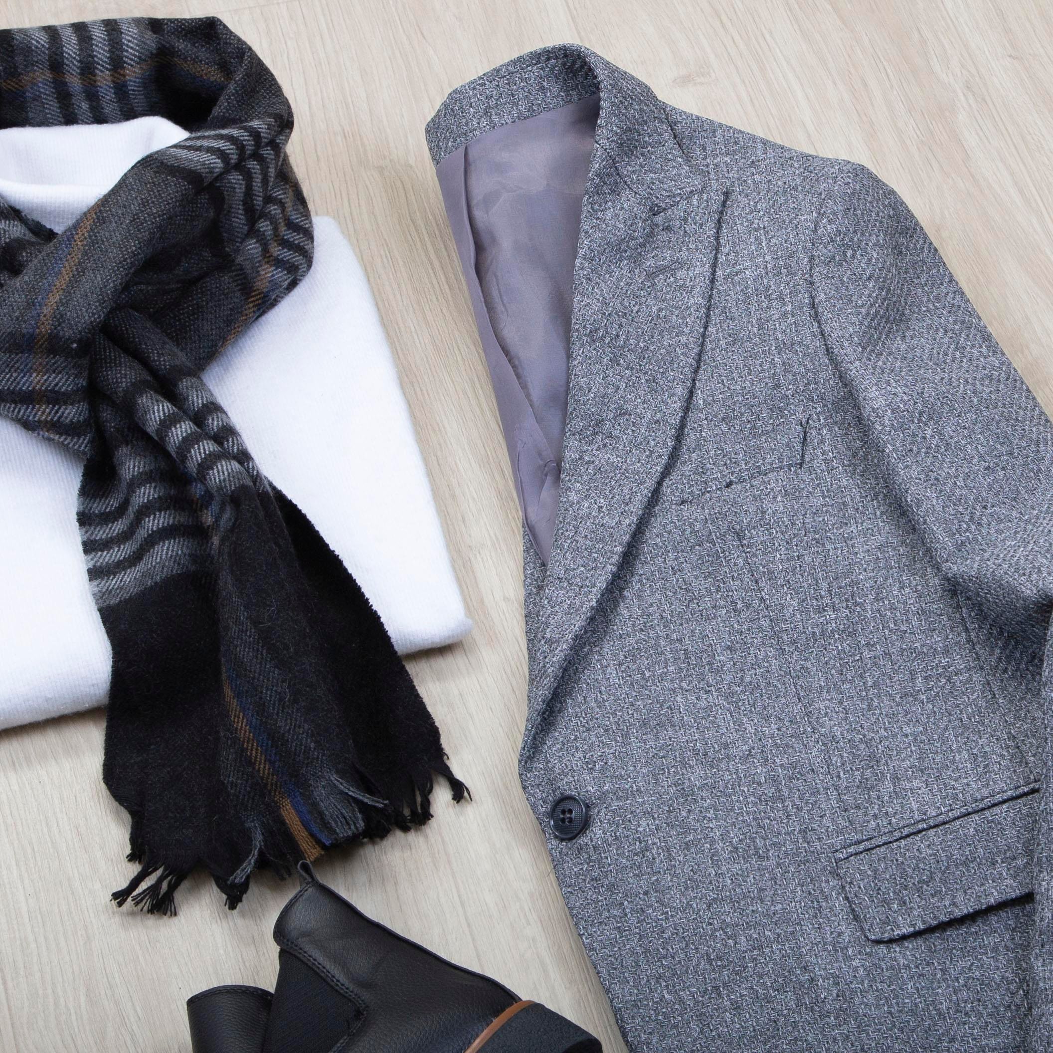 Gri Blazer Ceket Boğazlı Body Pantolon Bot Kombin