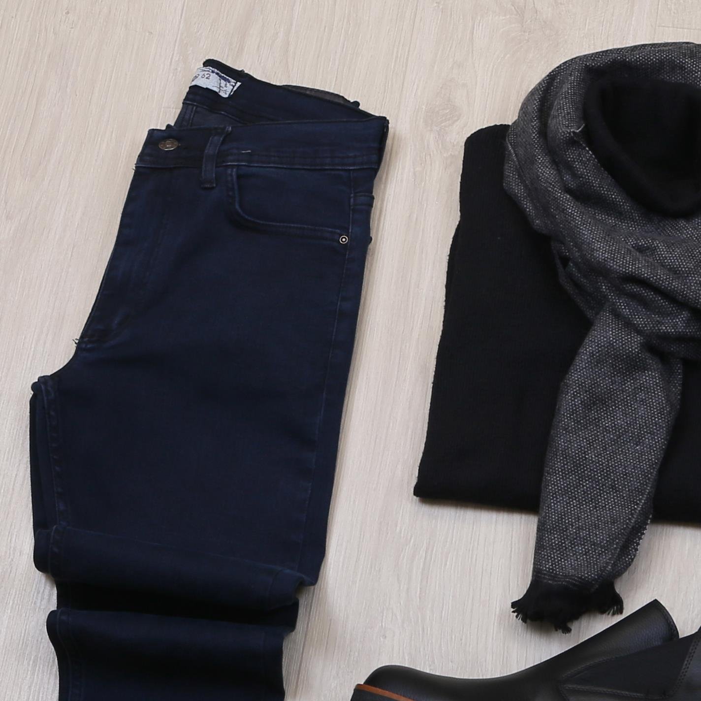 Gri Blazer Ceket Boğazlı Body Pantolon Bot Kombin