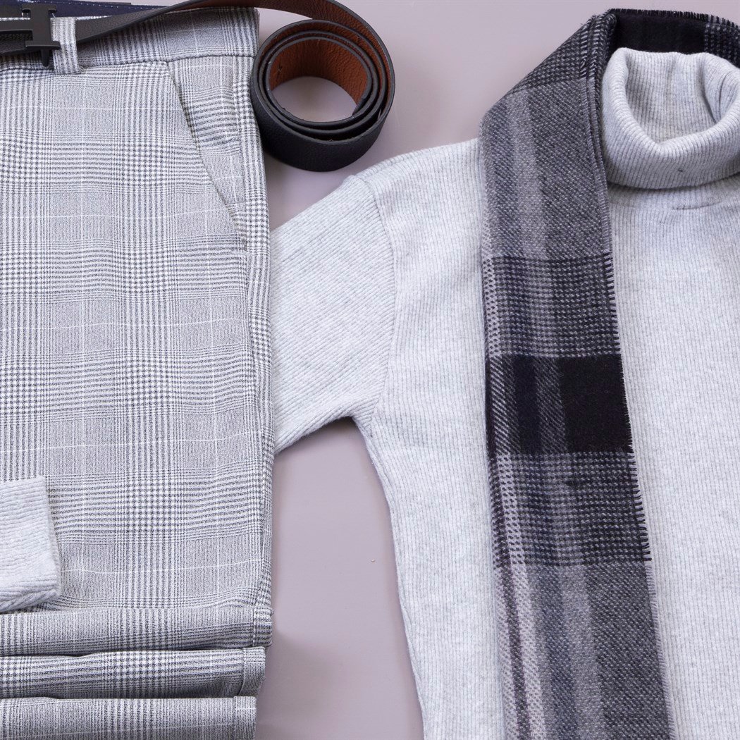 Gri Boğazlı Kazak Atkı Pantolon Ayakkabı Kombin