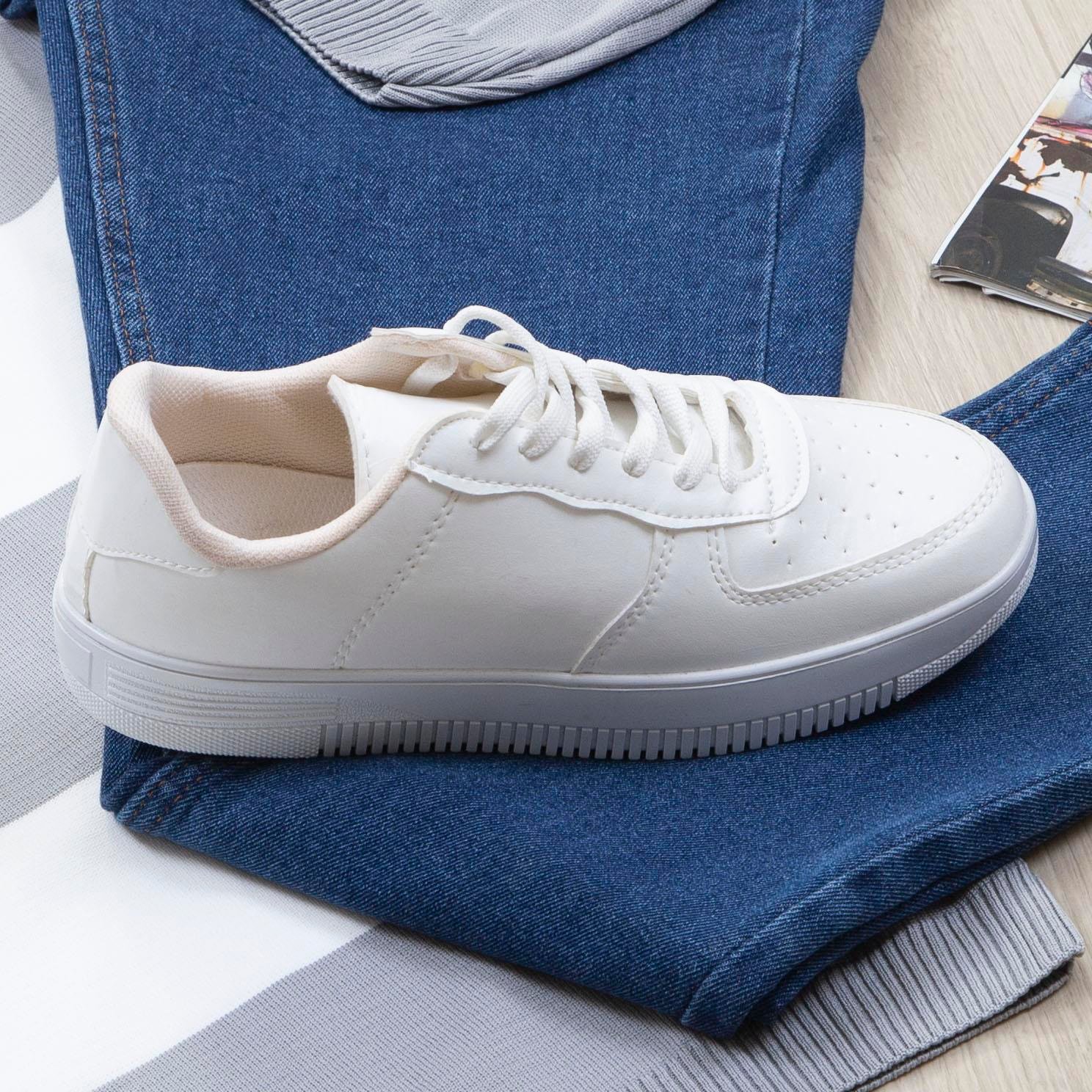 Gri Çizgili Kazak Pantolon Ayakkabı Kombin