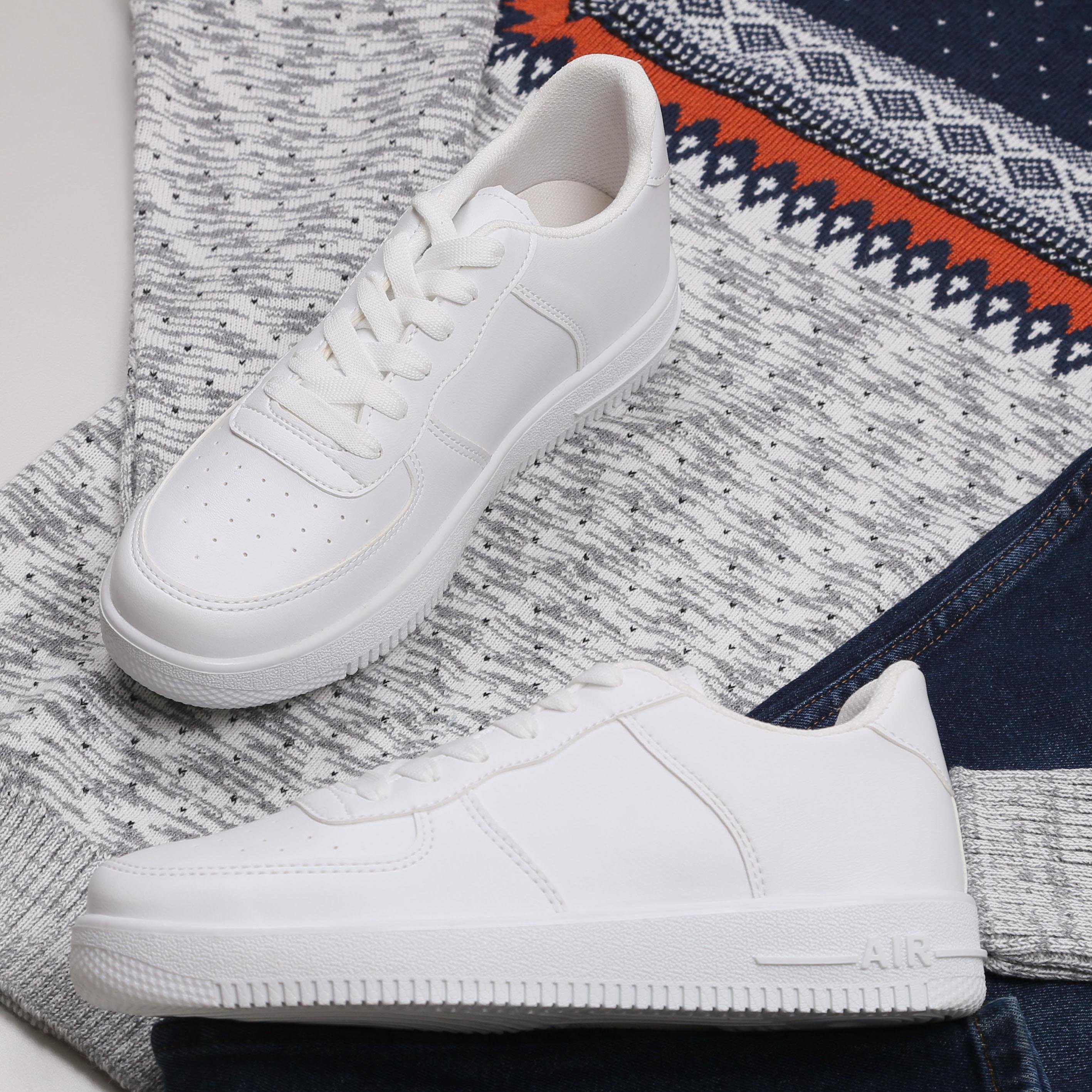 Gri Desenli Kazak Pantolon Ayakkabı Kombini