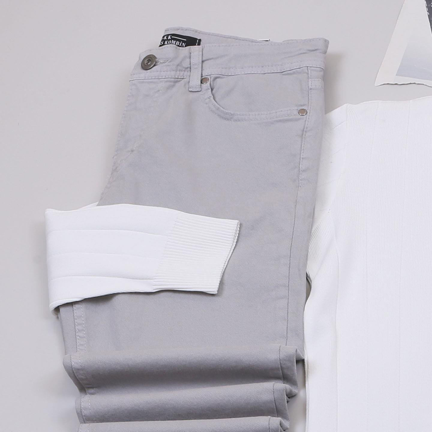 Gri Dik Yaka Blazer Ceket Triko Kazak Pantolon Ayakkabı Kombin