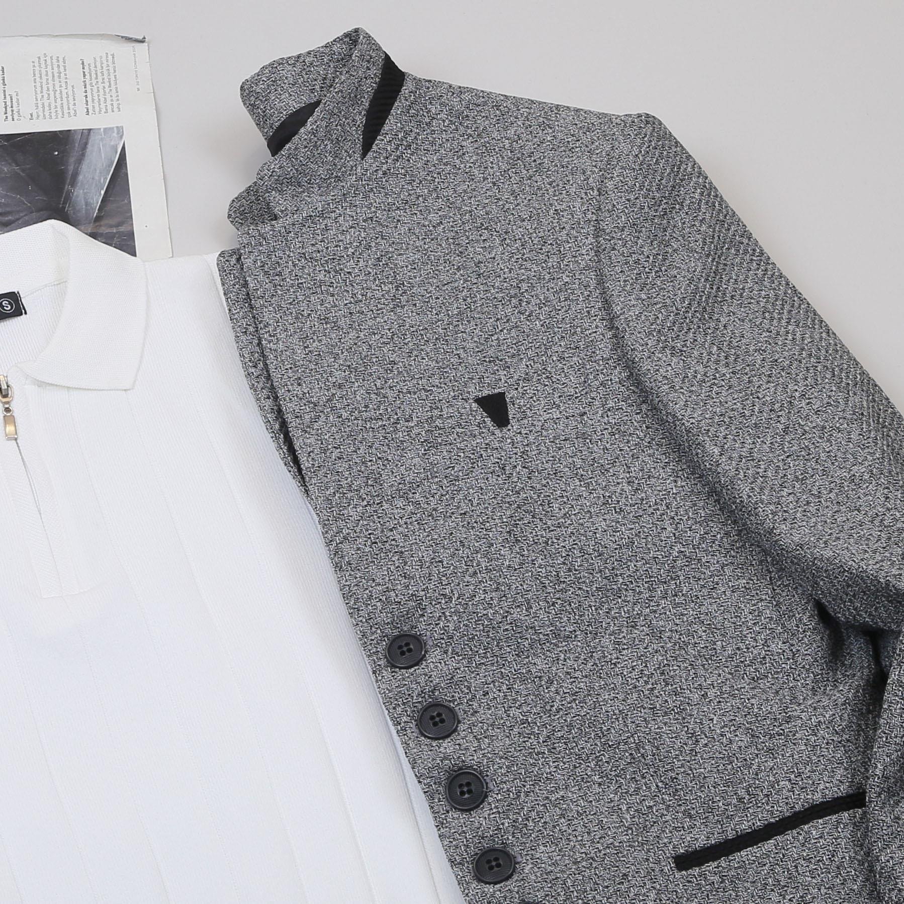 Gri Dik Yaka Blazer Ceket Triko Kazak Pantolon Ayakkabı Kombin