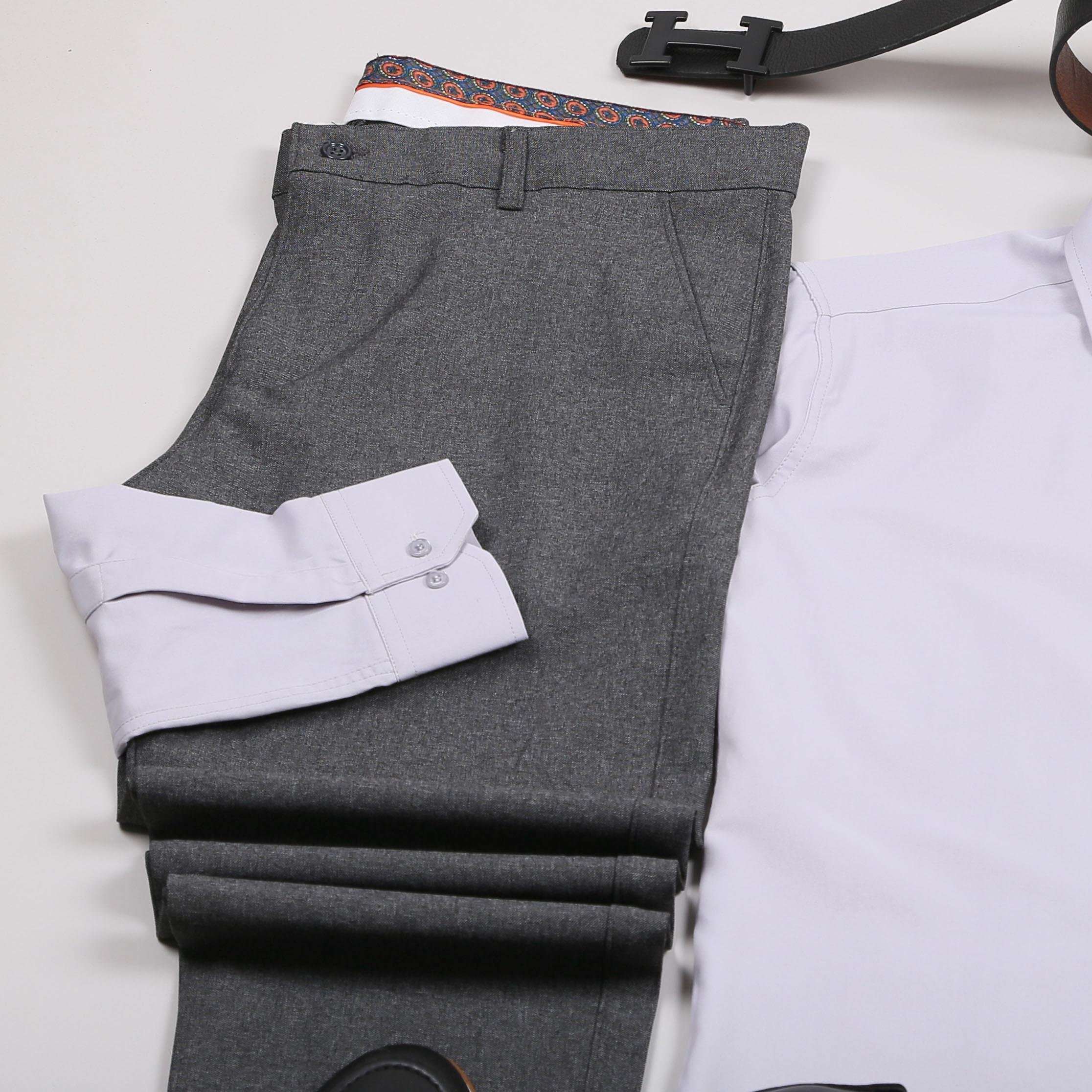 Gri Gömlek Füme Pantolon Ayakkabı Kombin