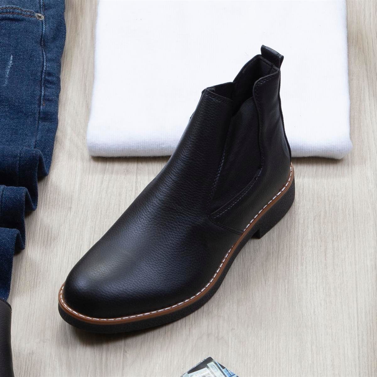 Gri Kaşe Ceket Boğazlı Body Pantolon Bot Kombin