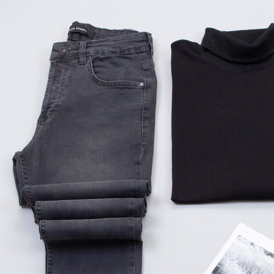 Gri Kaşe Ceket Boğazlı Kazak Pantolon Bot Kombin