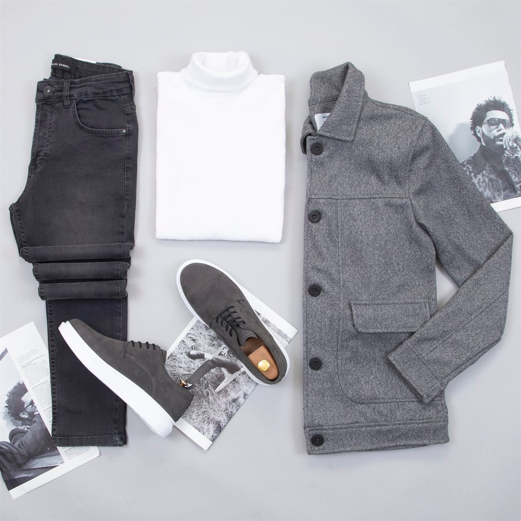 Gri Kaşe Ceket Boğazlı Kazak Pantolon Ayakkabı Kombin