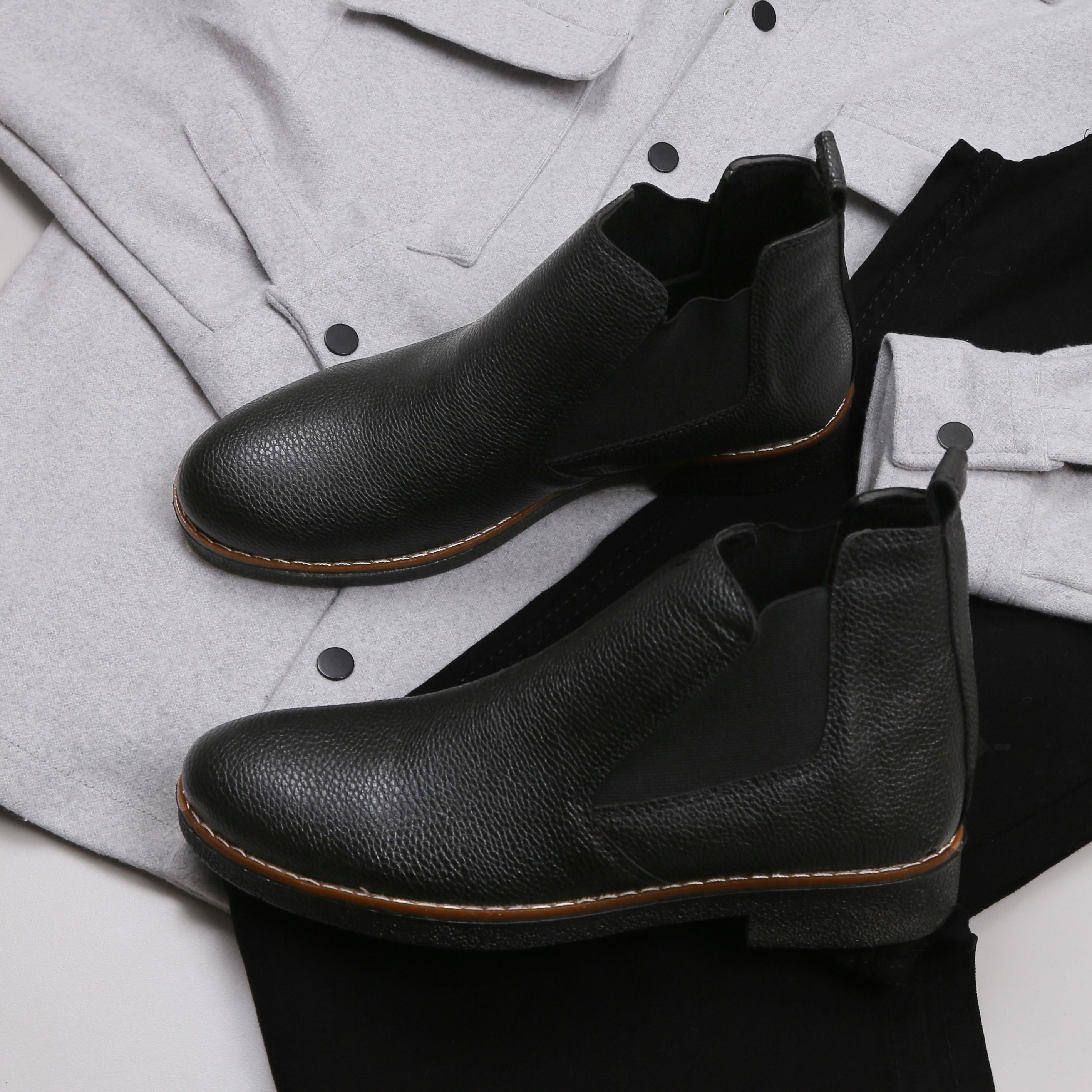 Gri Kaşe Gömlek Boğazlı Body Pantolon Bot Kombin