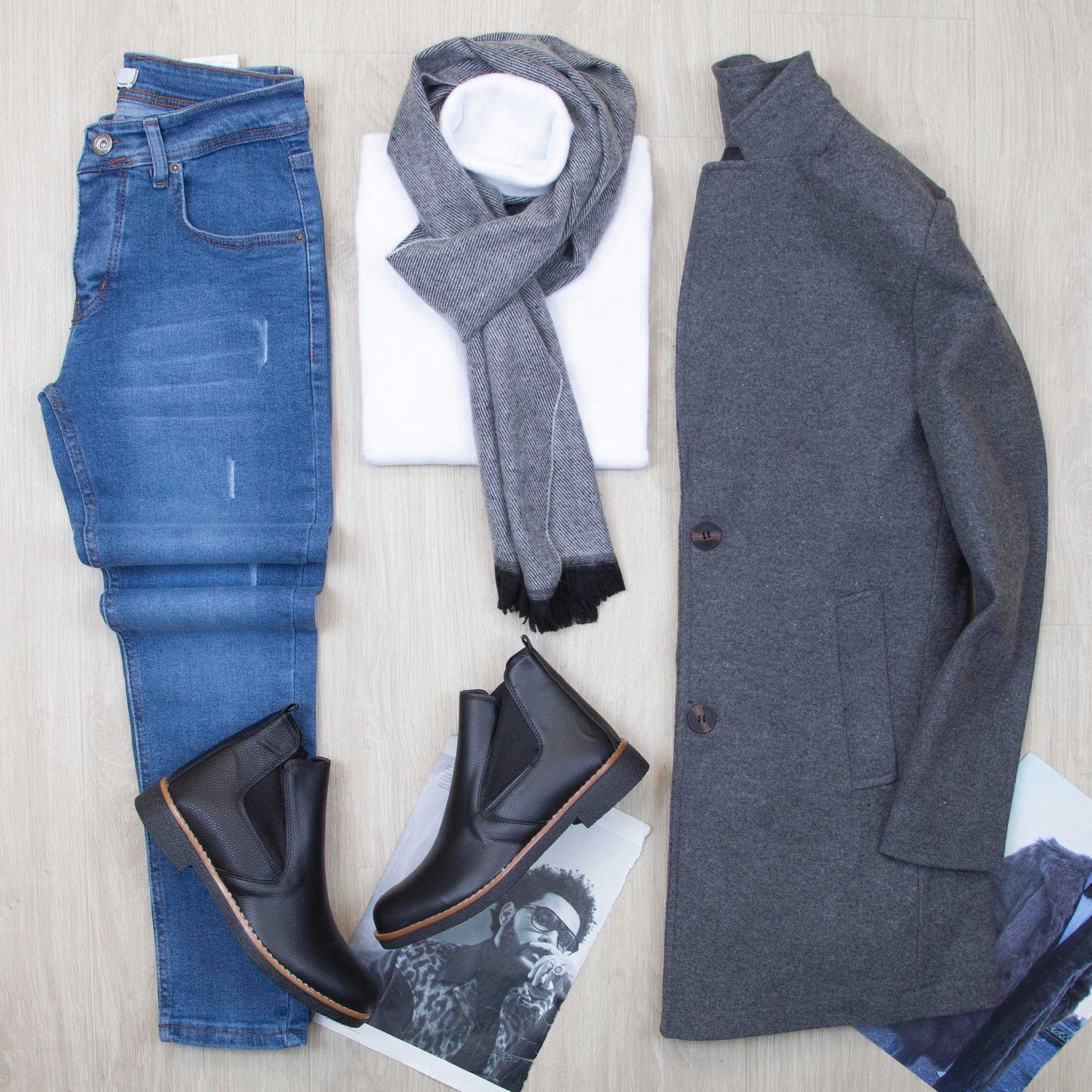 Gri Kaşe Kaban Boğazlı Body Pantolon Bot Kombin