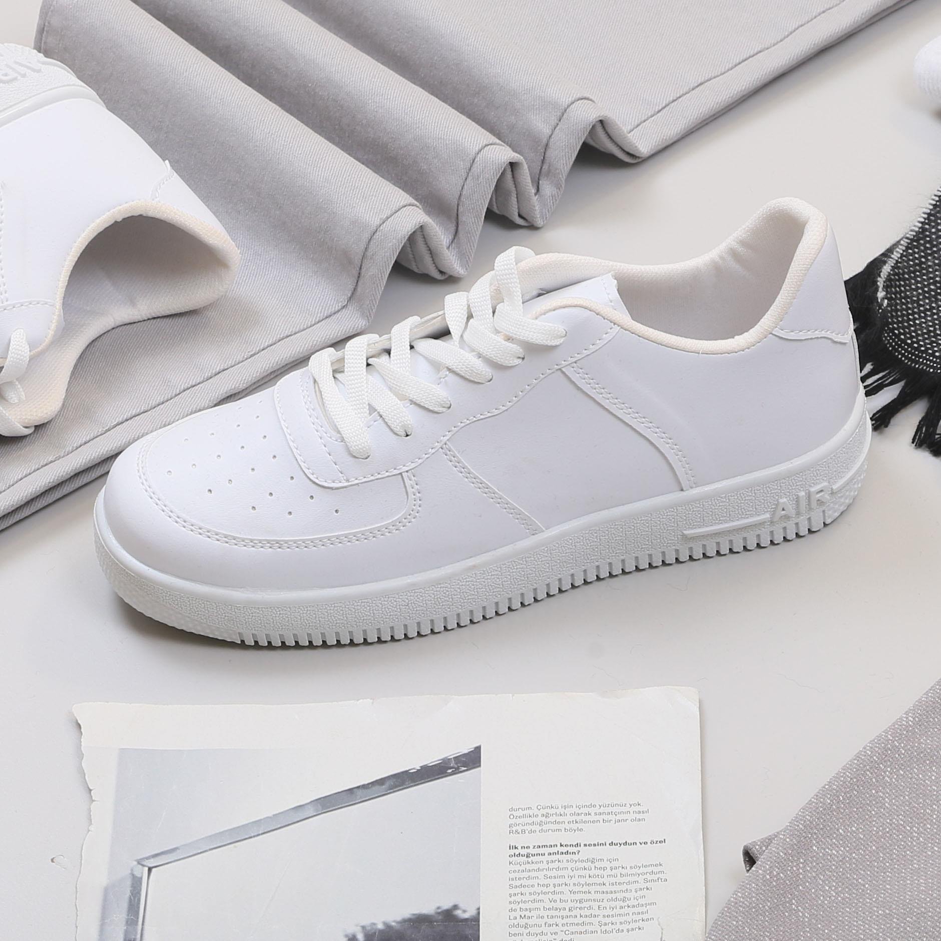 Gri Kırçıllı Blazer Ceket Boğazlı Body Pantolon Atkı Ayakkabı Kombin