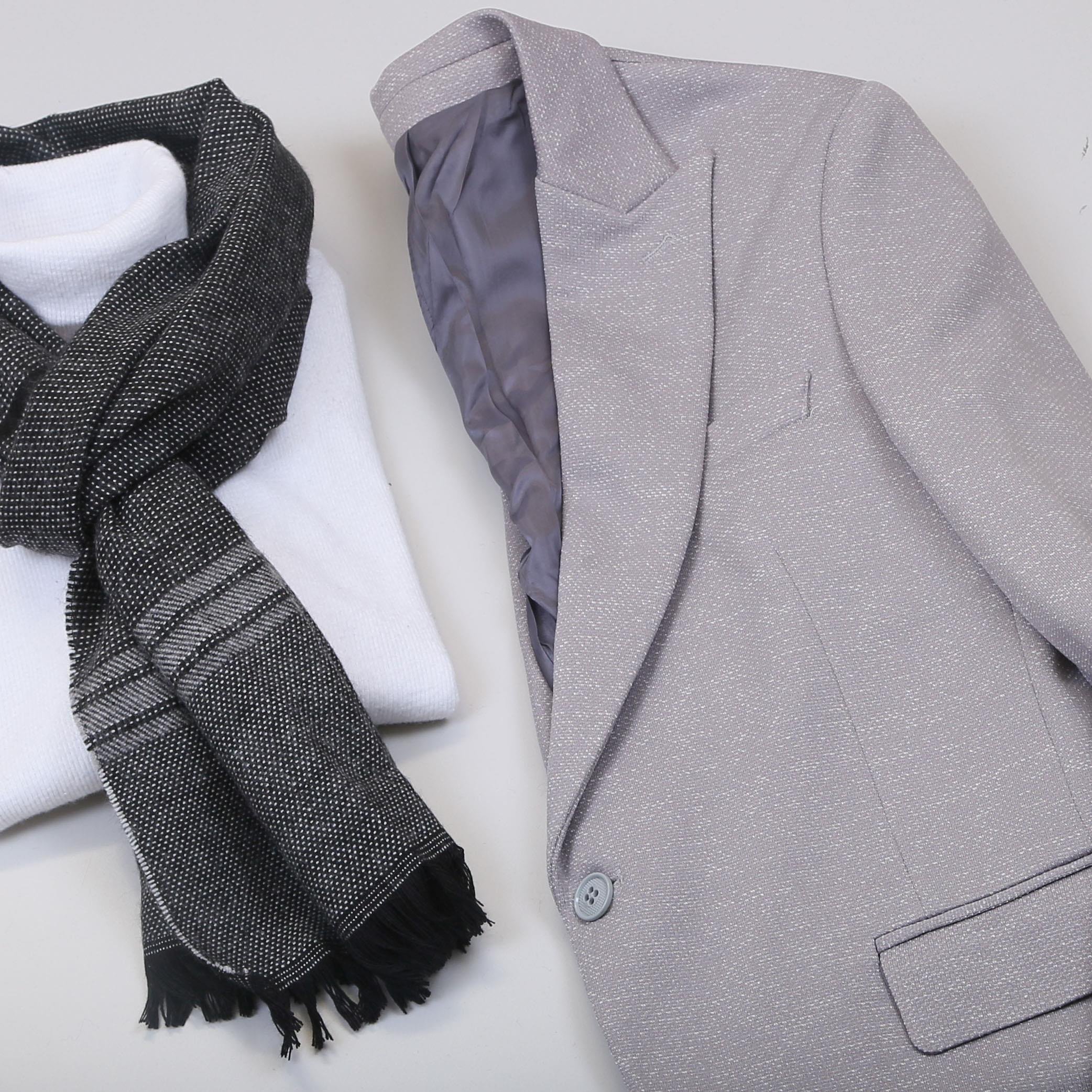 Gri Kırçıllı Blazer Ceket Boğazlı Body Pantolon Atkı Ayakkabı Kombin