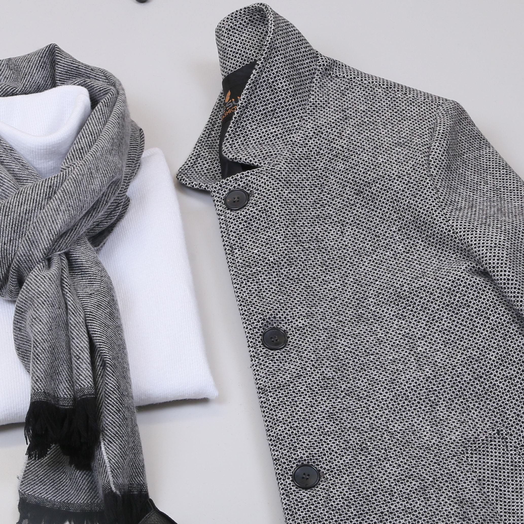 Gri Kırçıllı Kaşe Kaban Boğazlı Body Pantolon Bot Kombin