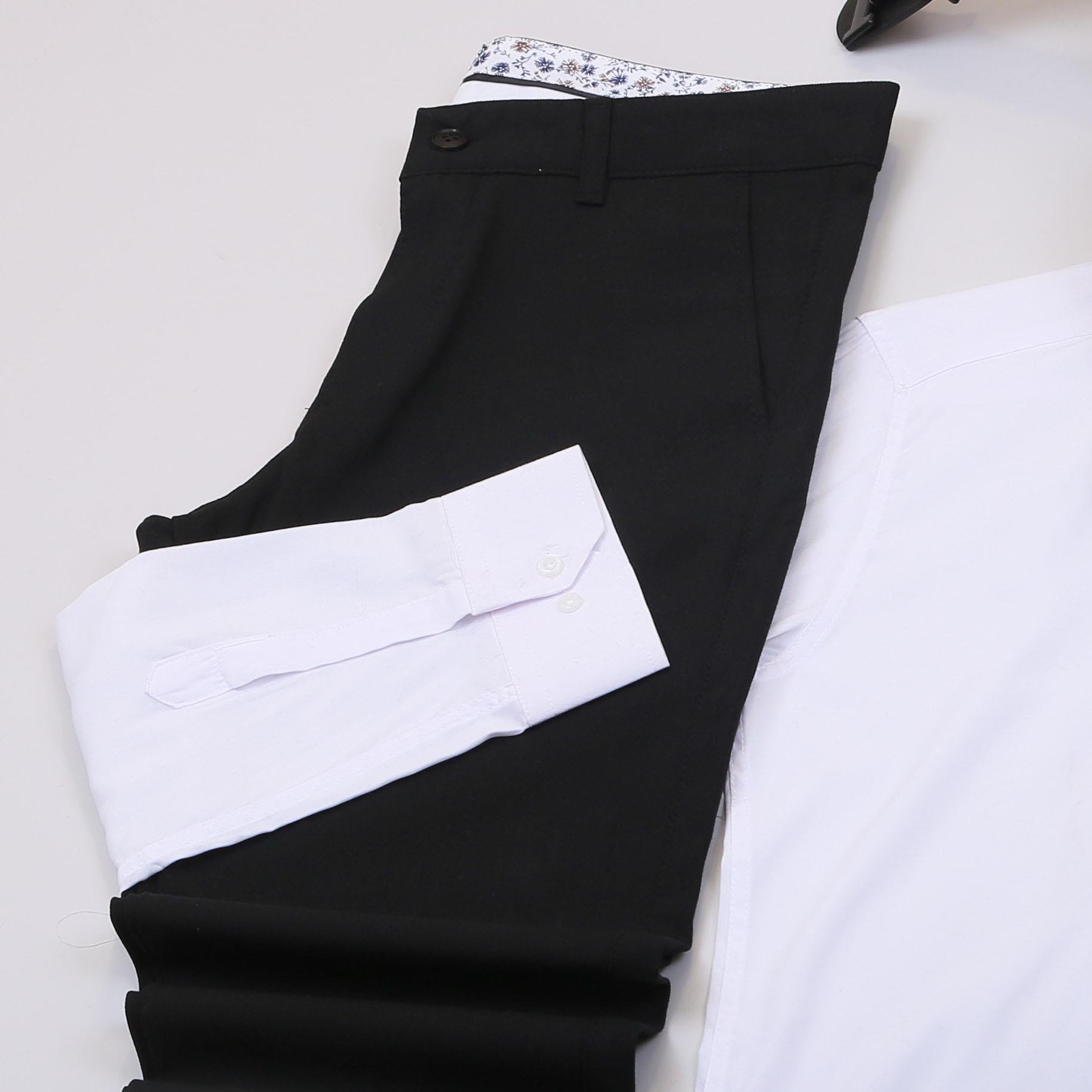 Gri Kırçıllı Kaşe Kaban Gömlek Pantolon Bot Kombin