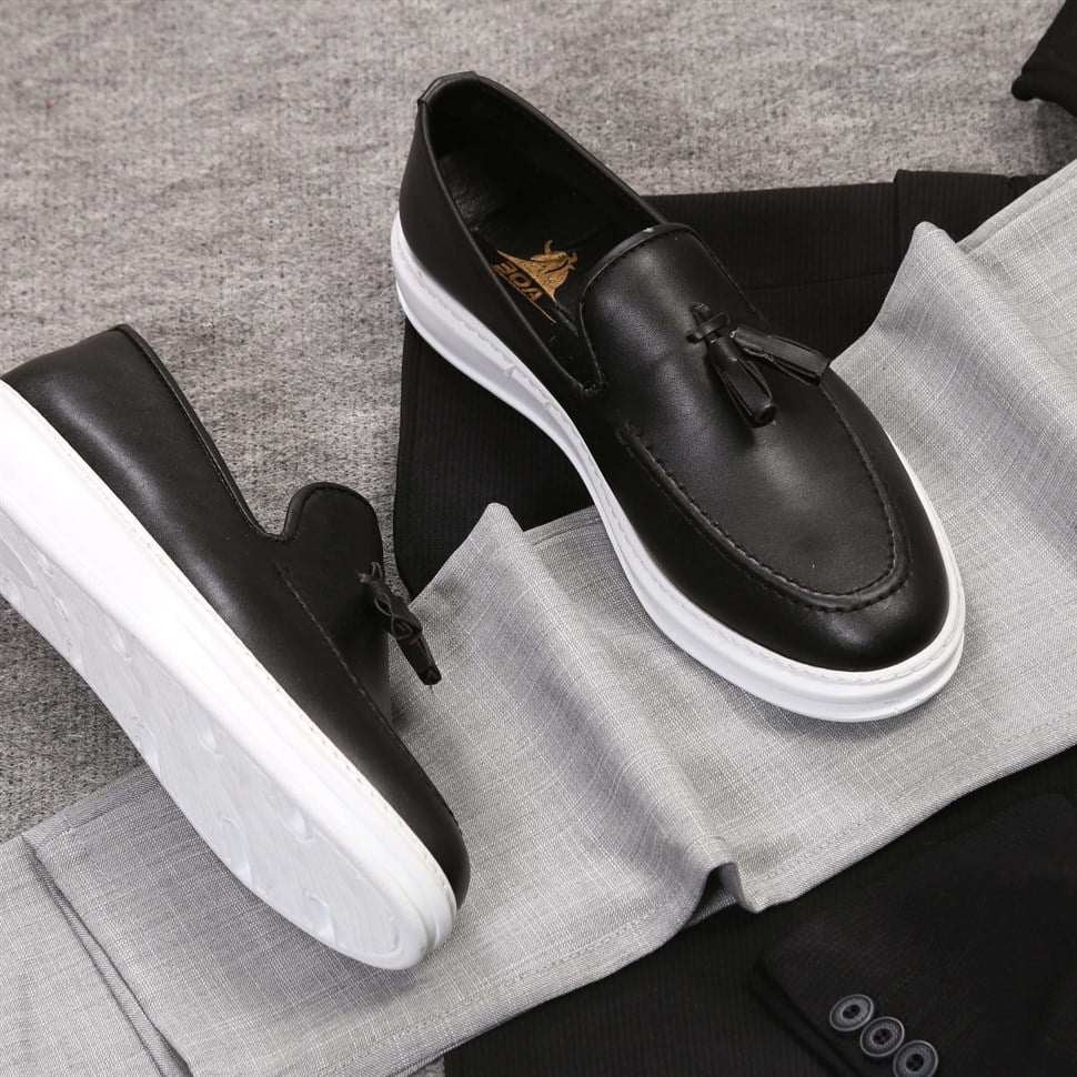 Gri Kumaş Pantolon Siyah Ceket Kombin