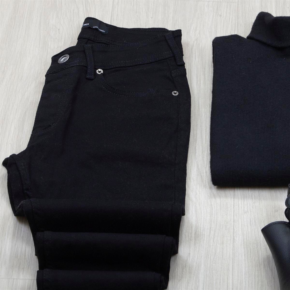 Gri Nubuk Ceket Boğazlı Body Pantolon Bot Kombin