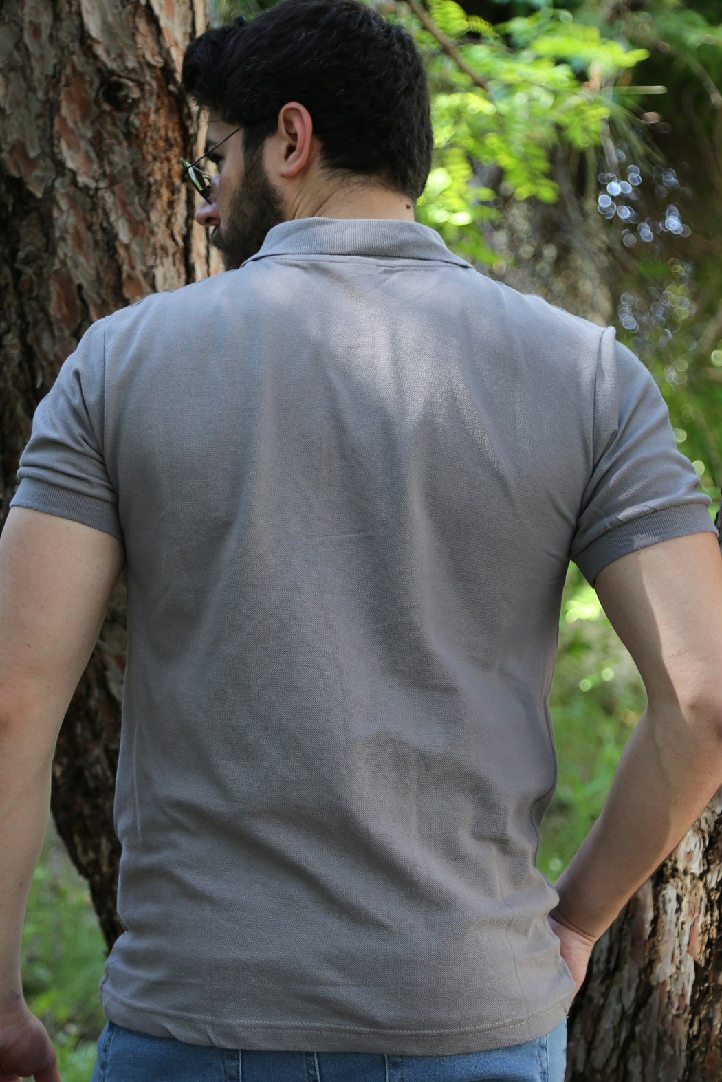 Gri Polo Yaka Tişört