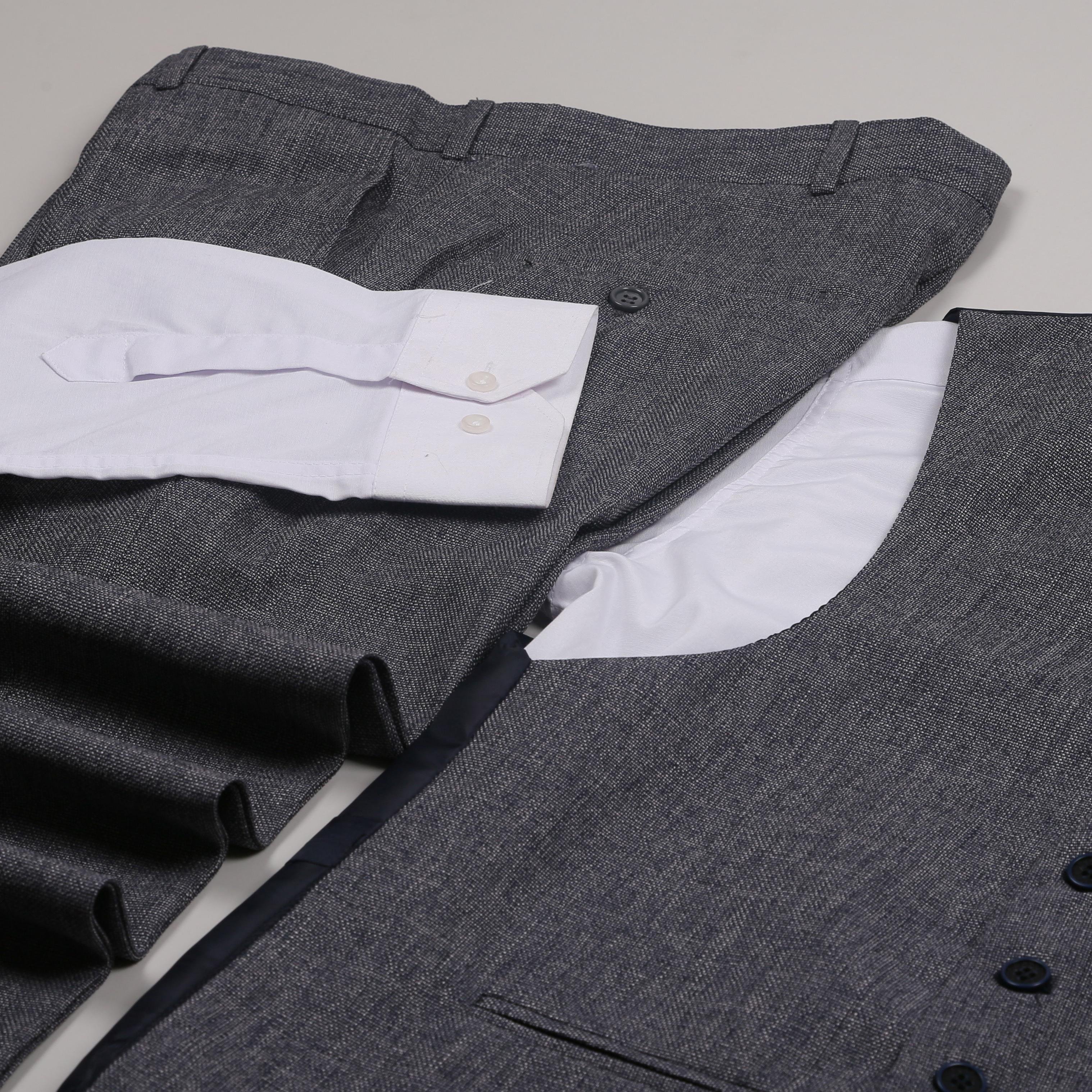 Gri Takım Elbise Kombini