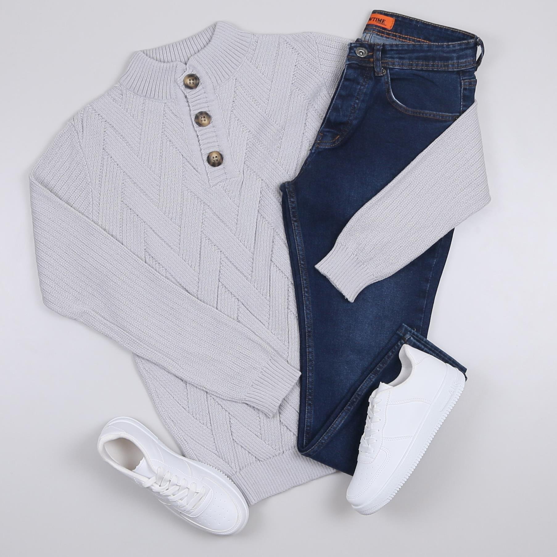 Gri Triko Kazak Kot Pantolon Ayakkabı Kombini