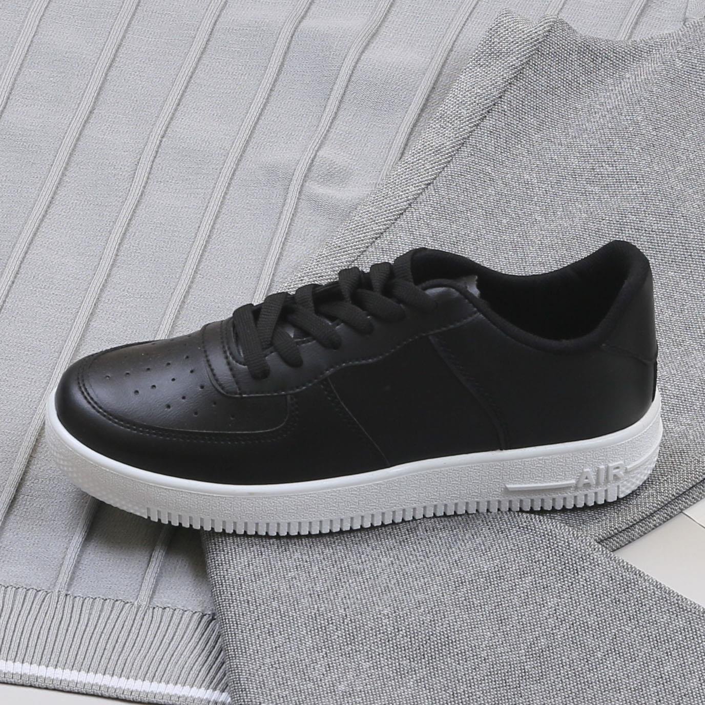 Gri Triko Polo Yaka Tişört Pantolon Ayakkabı Kombin