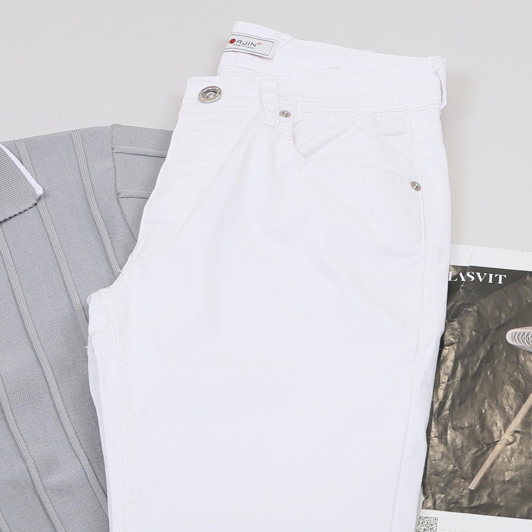 Gri Triko Polo Yaka Tişört Pantolon Ayakkabı Kombin