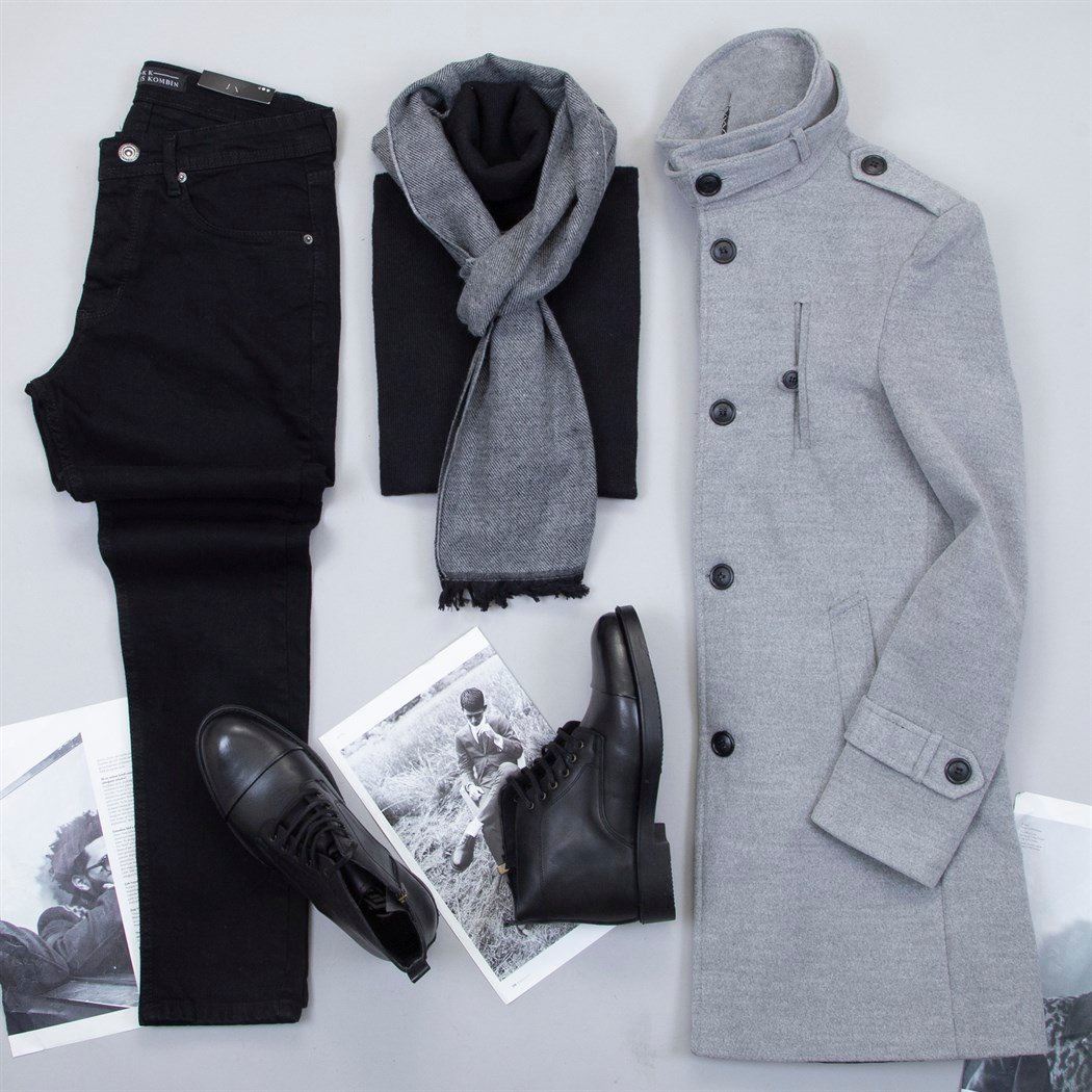 Gri Uzun Kaşe Kaban Boğazlı Kazak Atkı Pantolon Bot Kombin