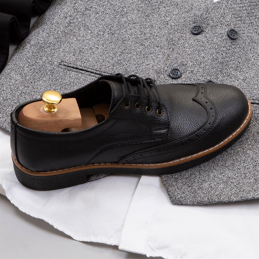 Gri Yelek Gömlek Pantolon Ayakkabı Kombin