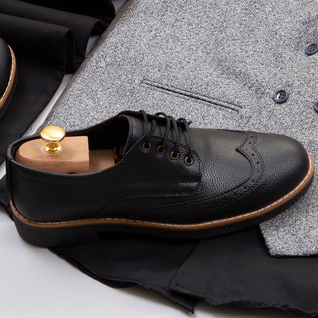 Gri Yelek Gömlek Pantolon Ayakkabı Kombin