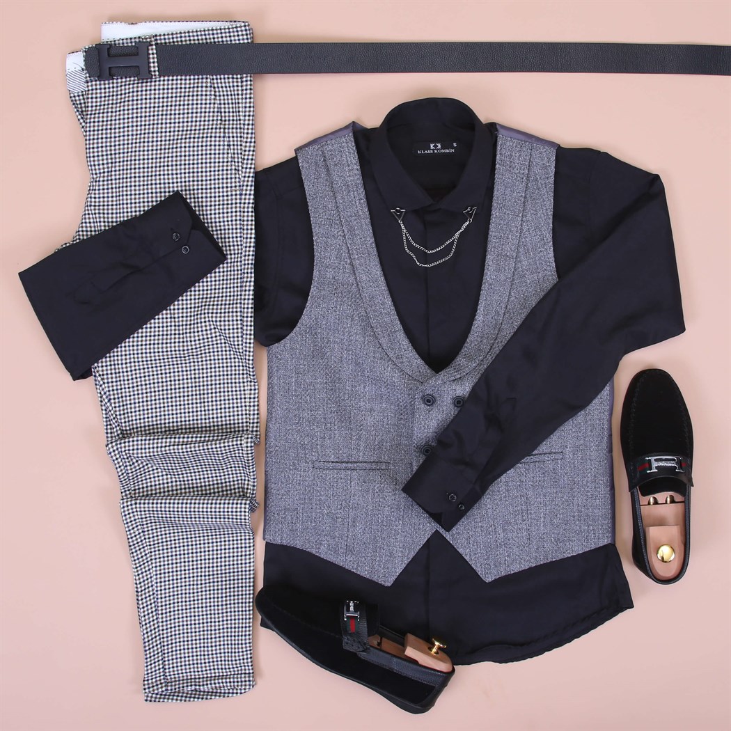 Gri Yelek Siyah Gömlek Ekose Pantolon Klasik Ayakkabı Koımbini 