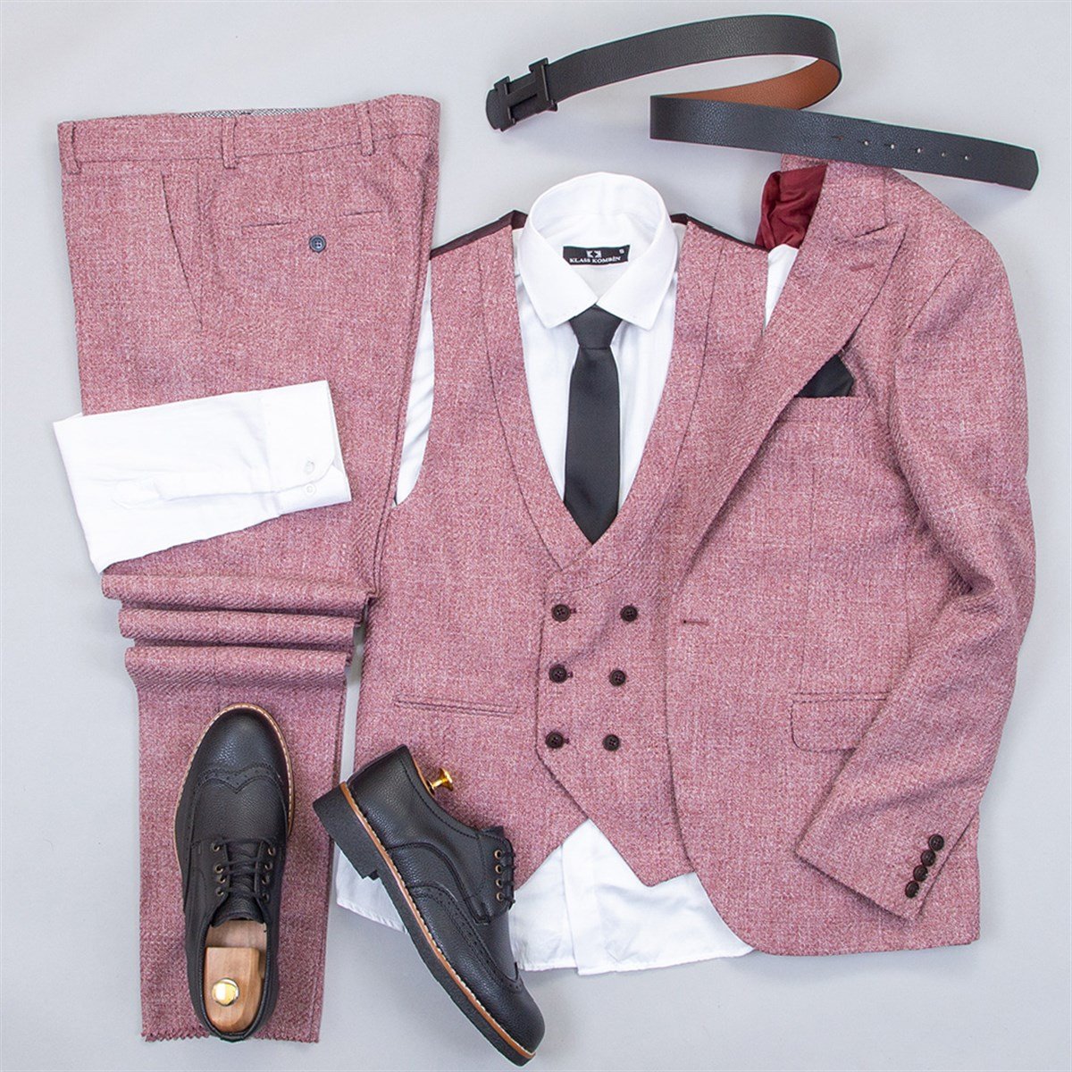 Gül Kurusu Takım Elbise Kombini