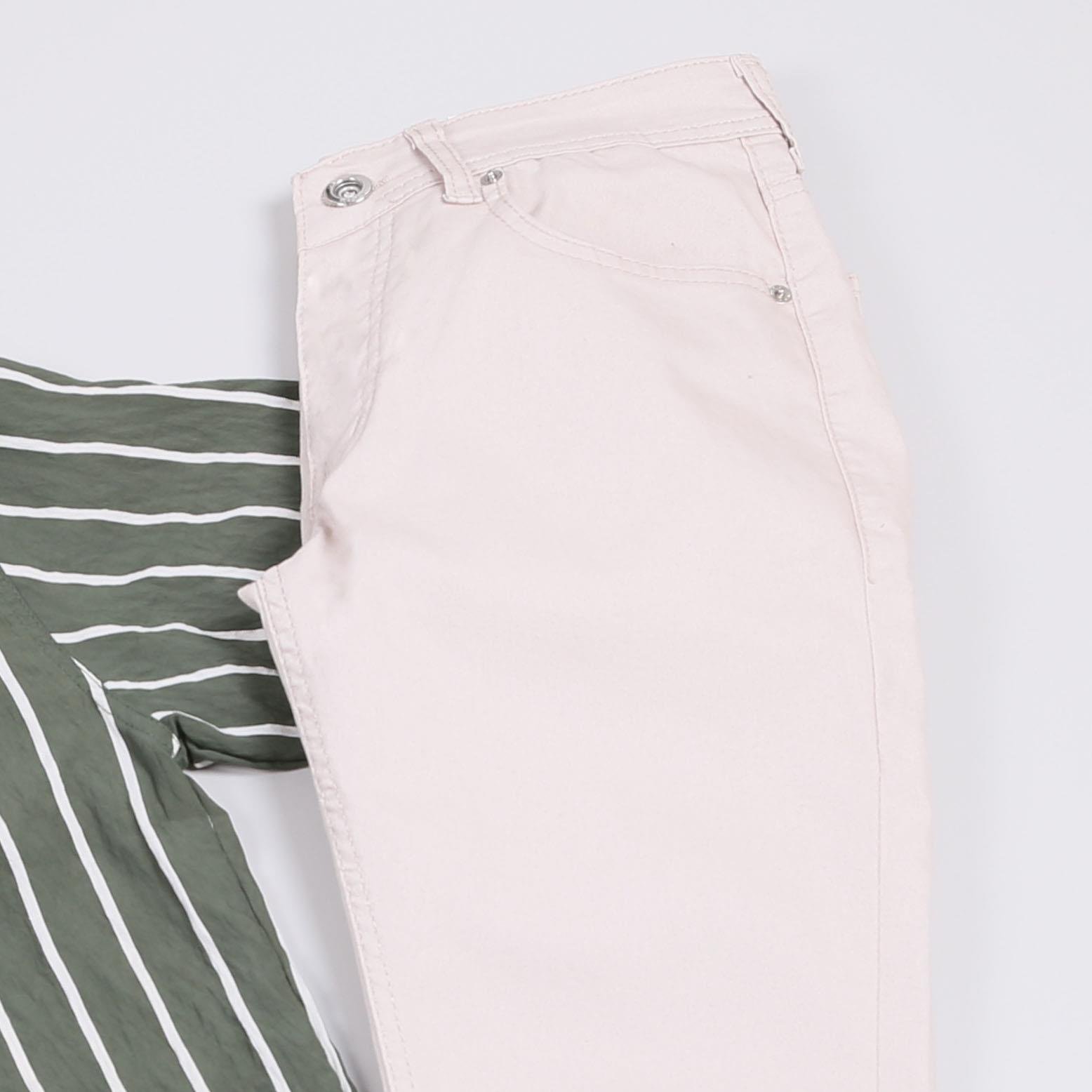 Haki Çizgili Kısa Kollu Gömlek Kot Pantolon Ayakkabı Kombin