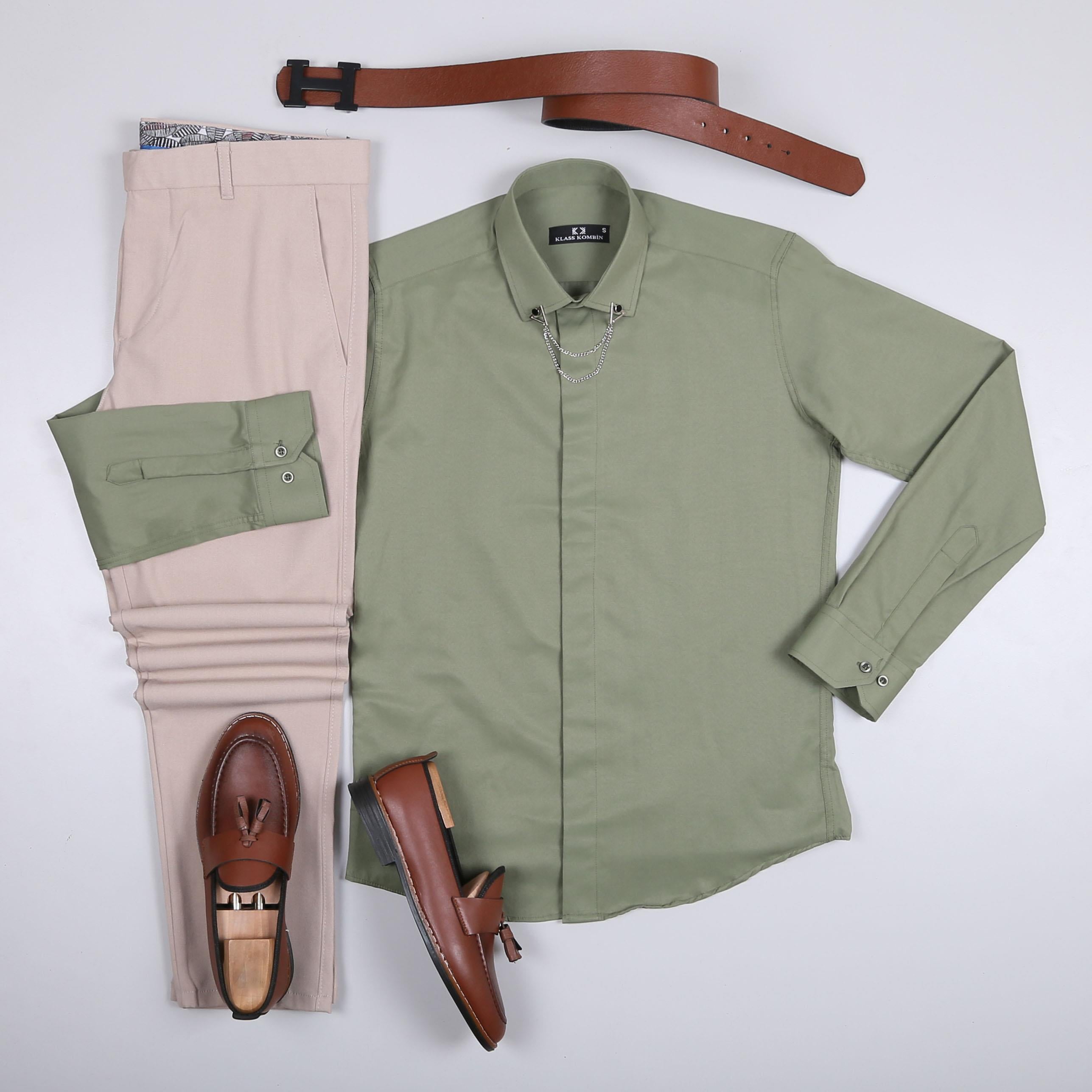 Haki Gömlek Bej Pantolon Ayakkabı Kombin