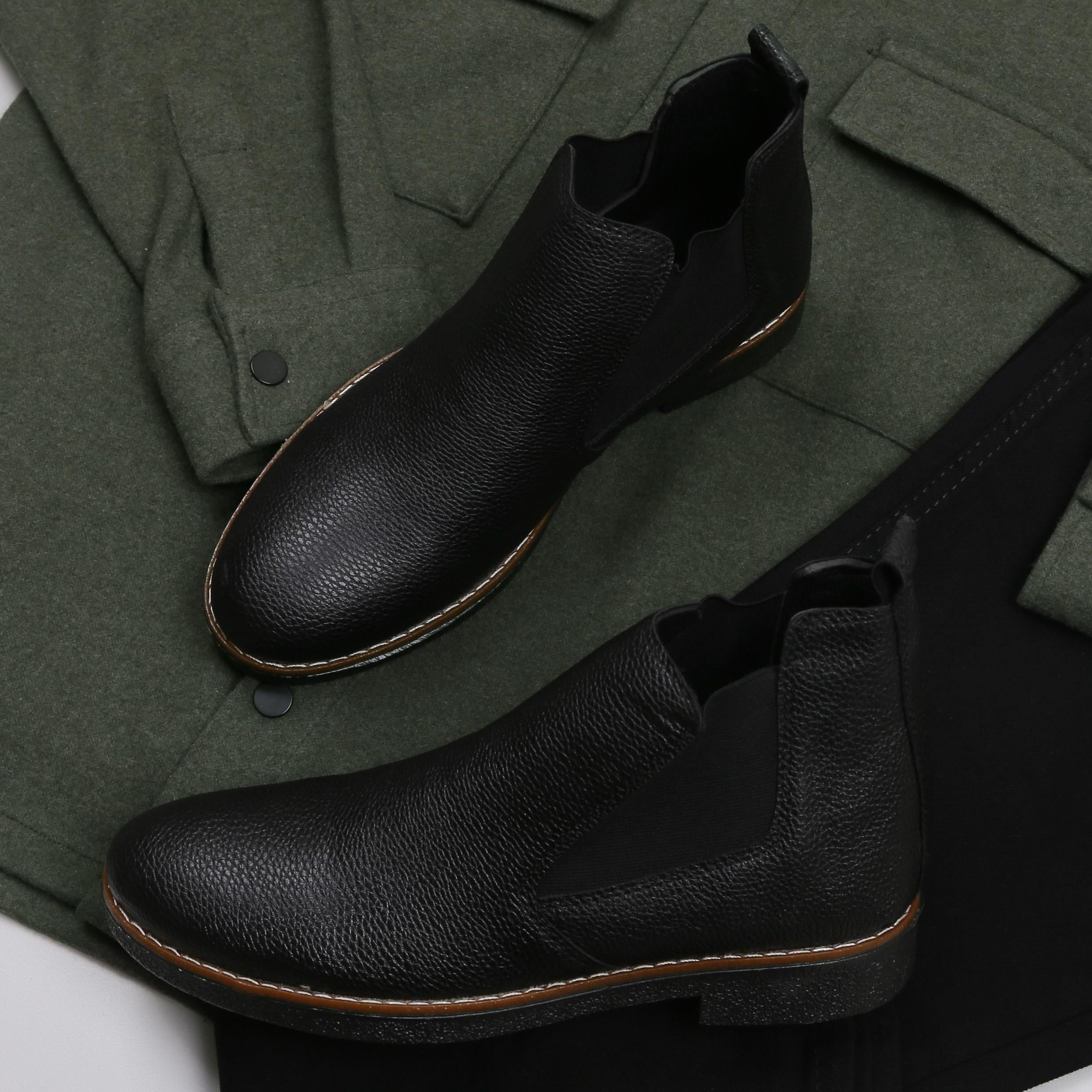 Haki Kaşe Gömlek Boğazlı Body Pantolon Bot Kombin