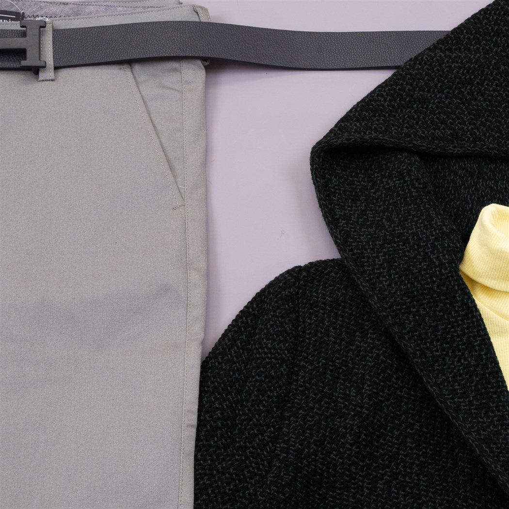 Haki Kırçıllı Hırka Kazak Pantolon Bot Kombin