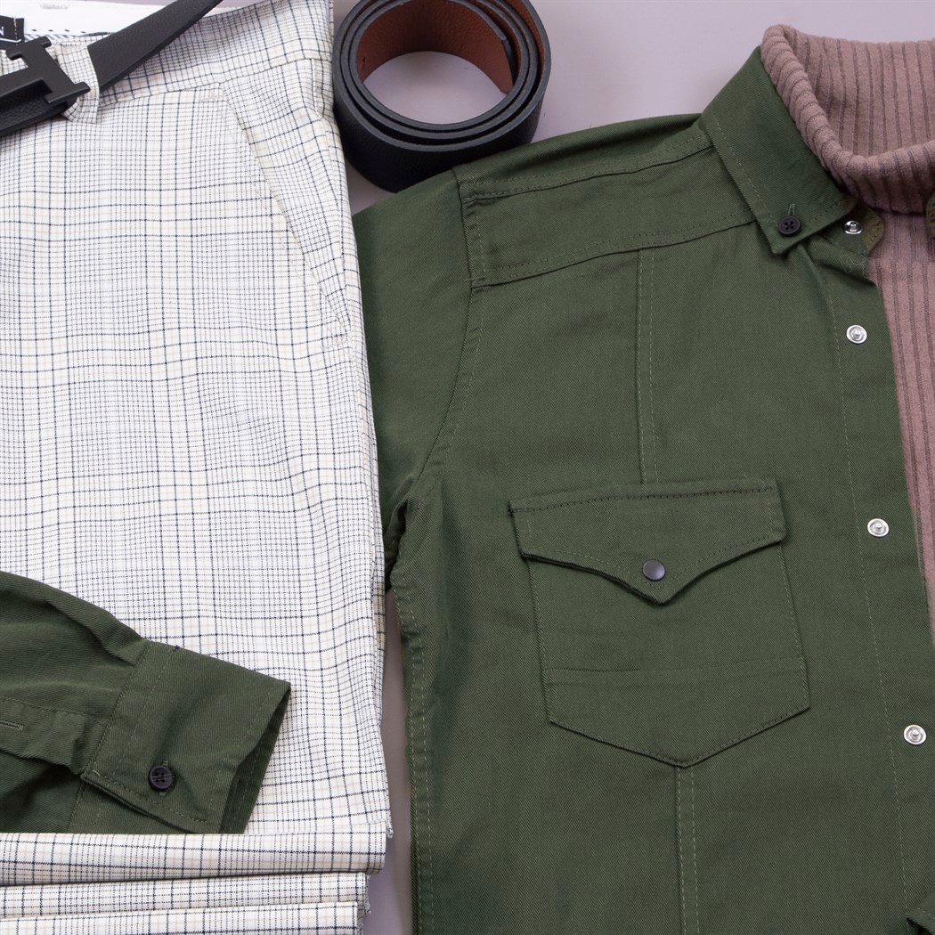 Haki Kot Gömlek Kazak Pantolon Ayakkabı Kombin