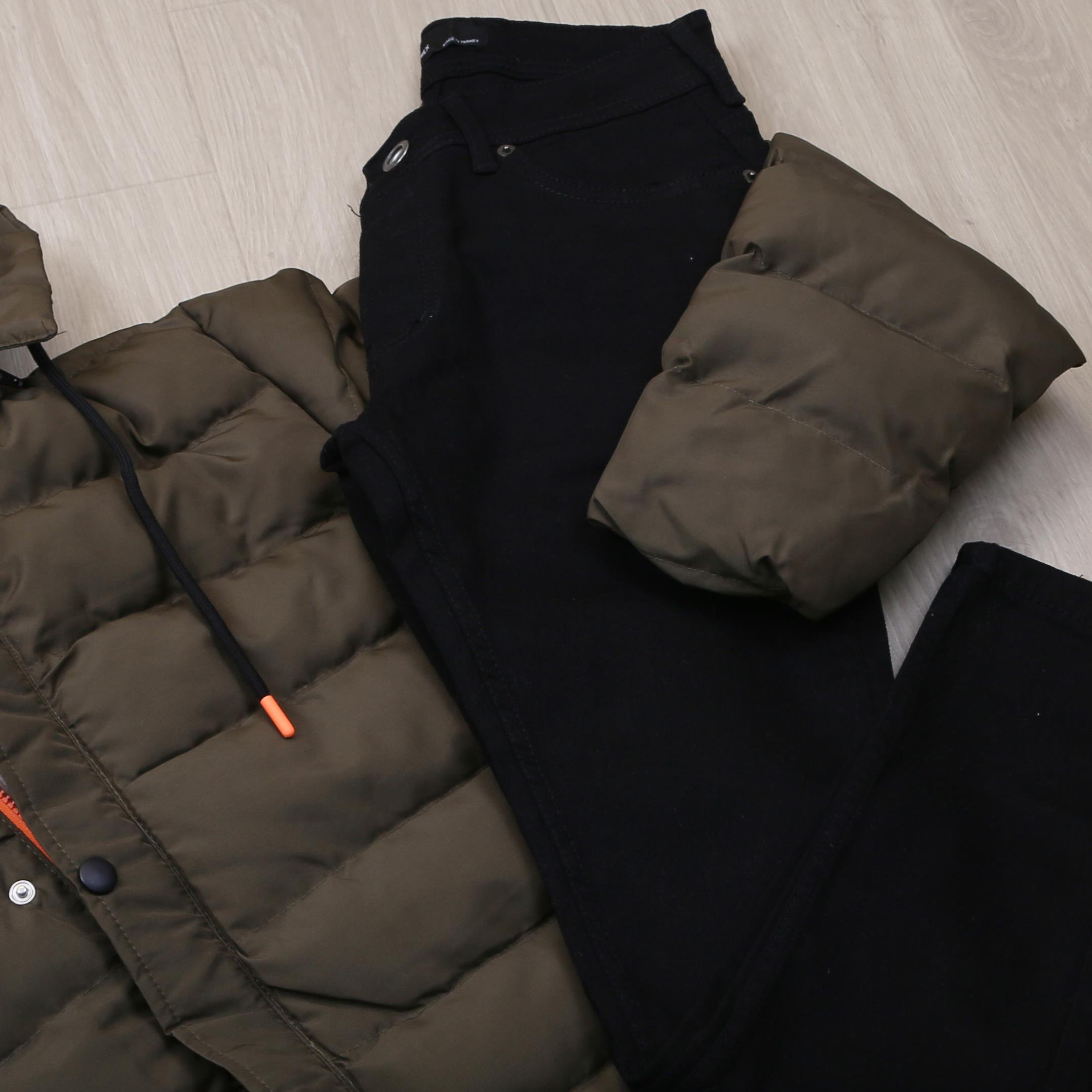 Haki Şişme Mont Boğazlı Body Pantolon Bej Bot Kombin
