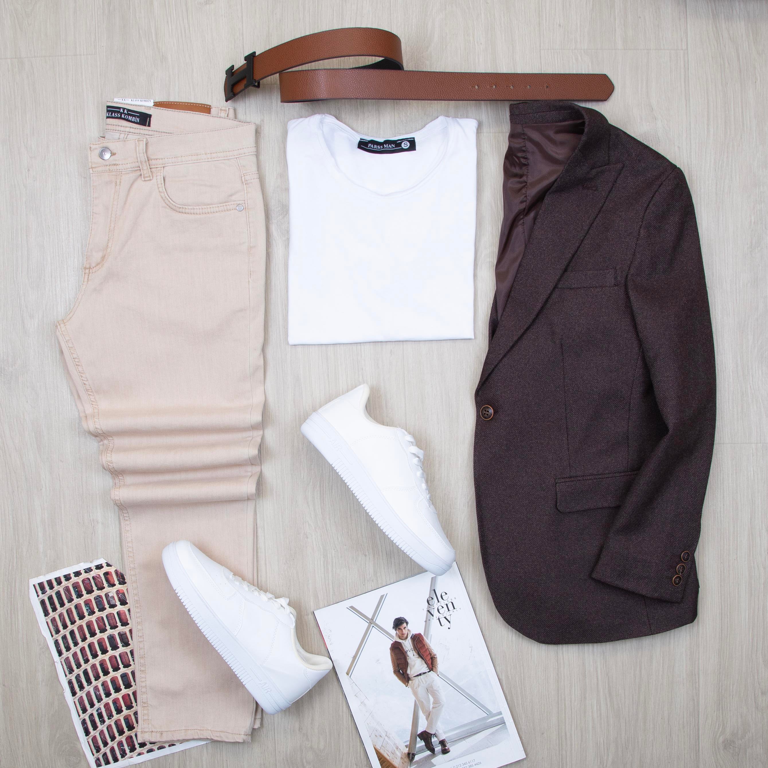 Kahve Blazer Ceket Tişört Pantolon Ayakkabı Kombin