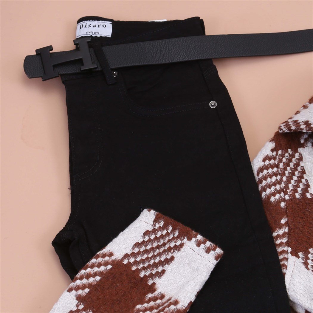 Kahve Ekoseli Triko Ayakkabı kombini