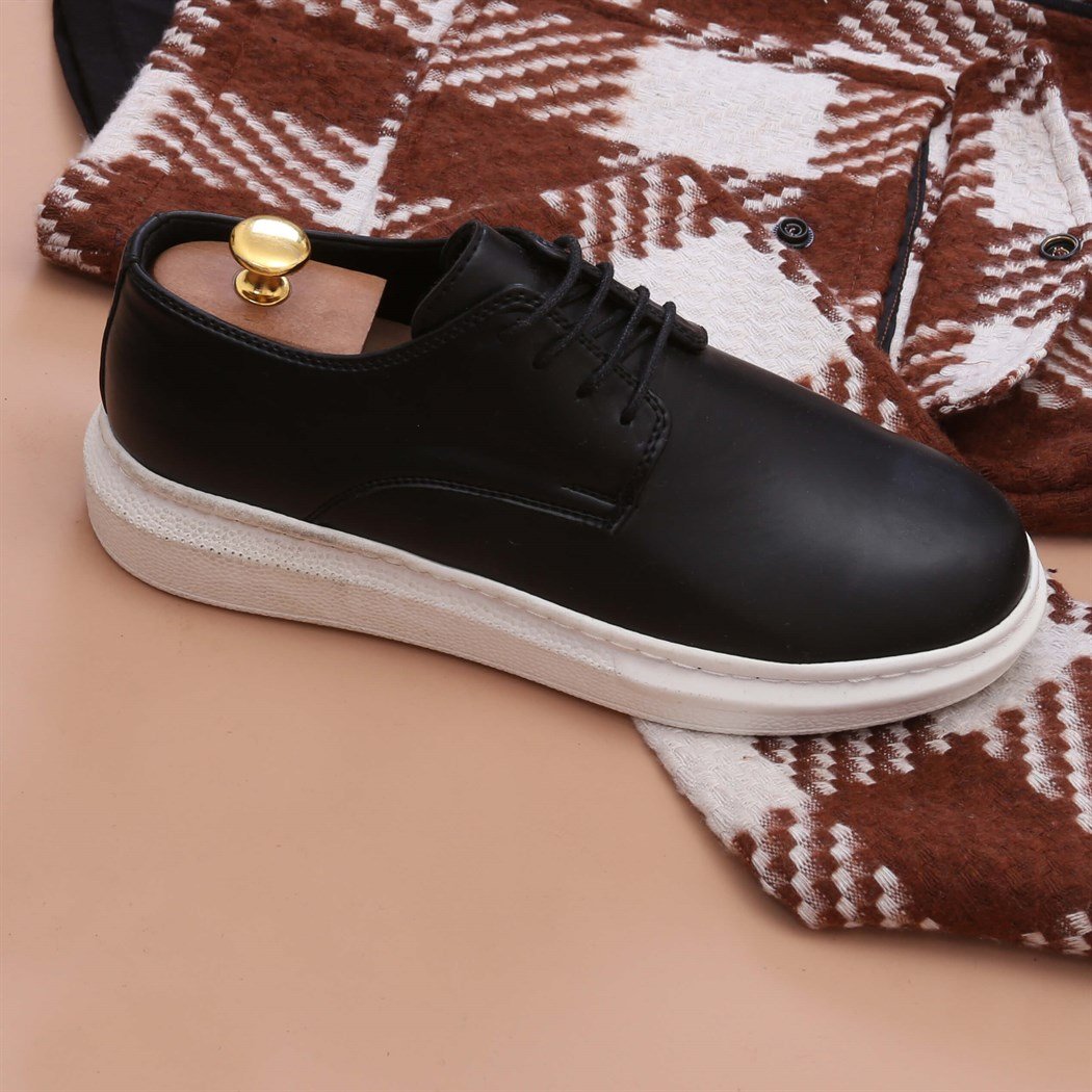 Kahve Ekoseli Triko Ayakkabı kombini