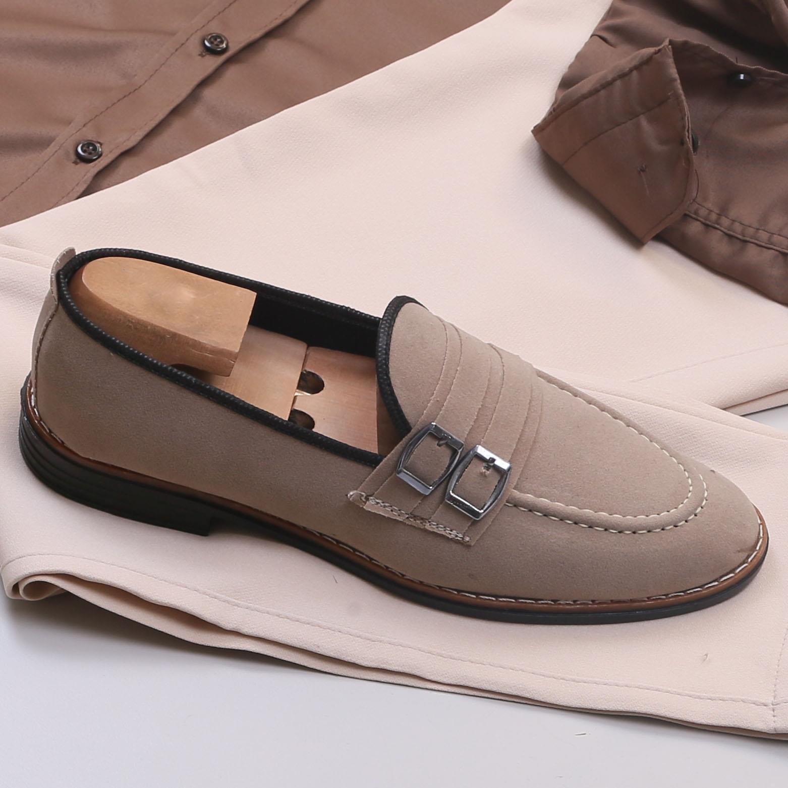 Kahve Gömlek Pantolon Ayakkabı Kombin