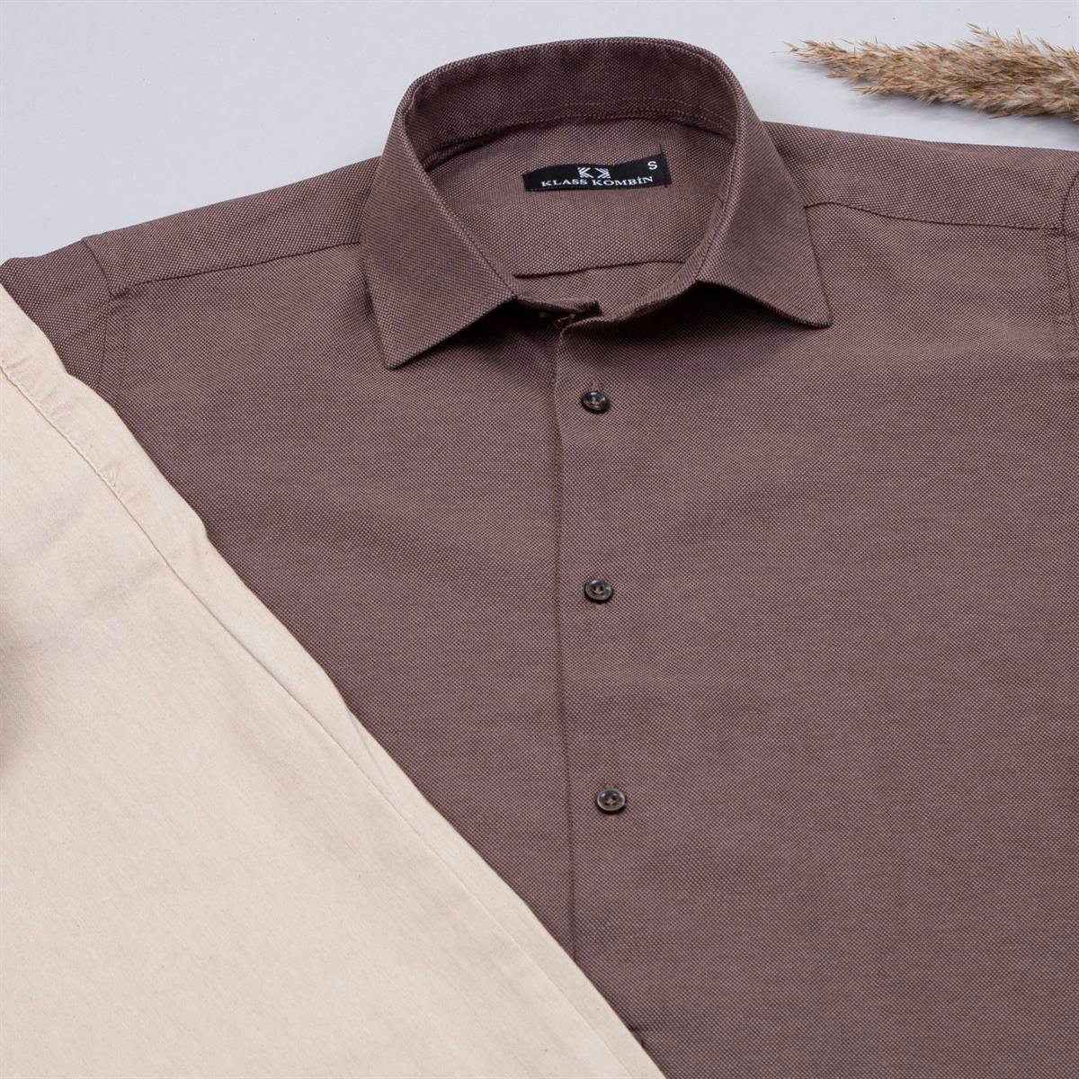 Kahve Gömlek Pantolon Ayakkabı Kombin