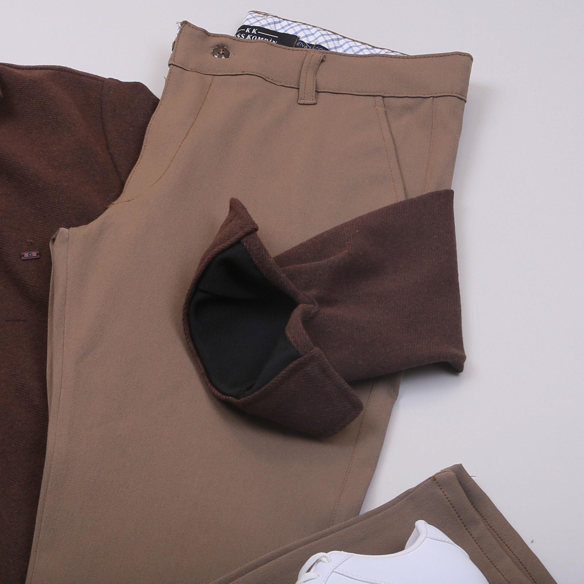 Kahve Kaşe Gömlek Tişört Pantolon Ayakkabı Kombin