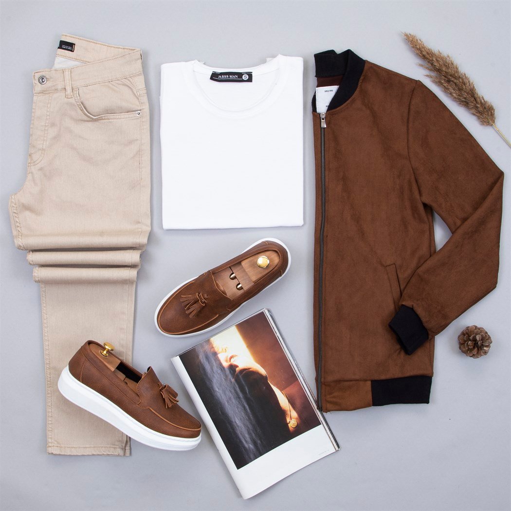 Kahve Nubuk Ceket Tişört Pantolon Ayakkabı Kombin