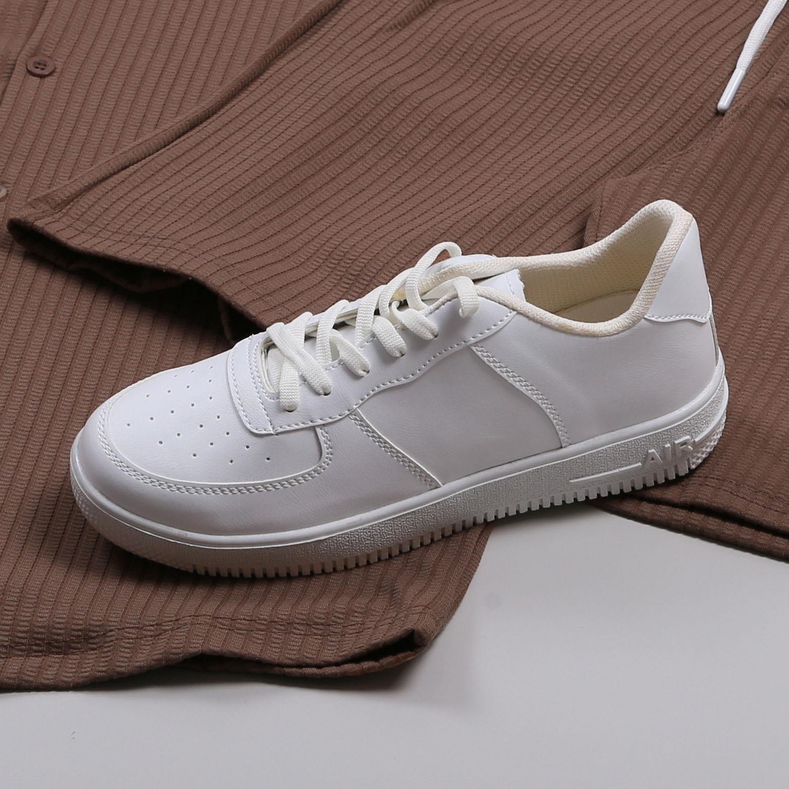 Kahve Spor Takım Ayakkabı Kombin